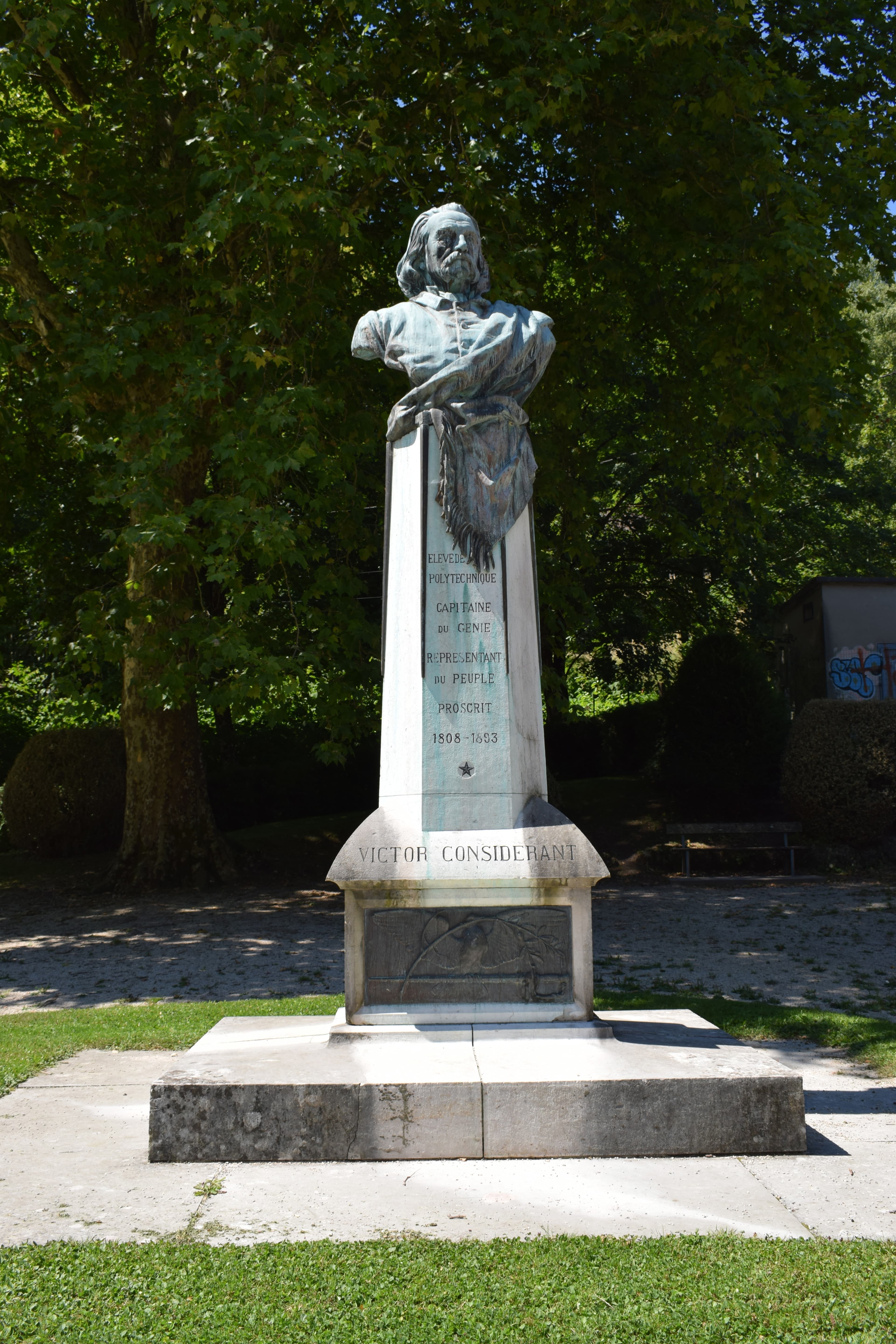 Monument to Victor Considerant