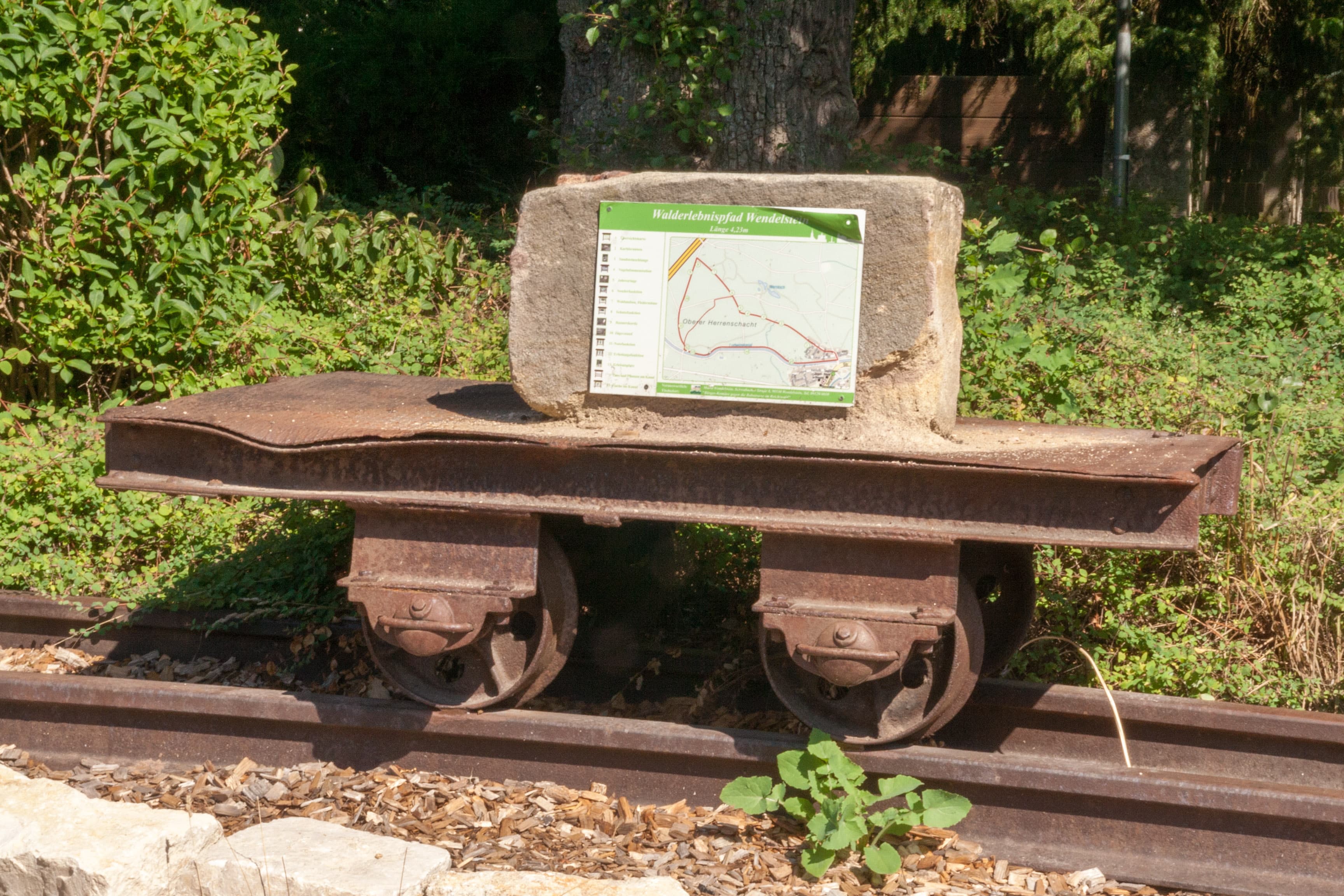 Lore am Ludwig-Donau-Main-Kanal