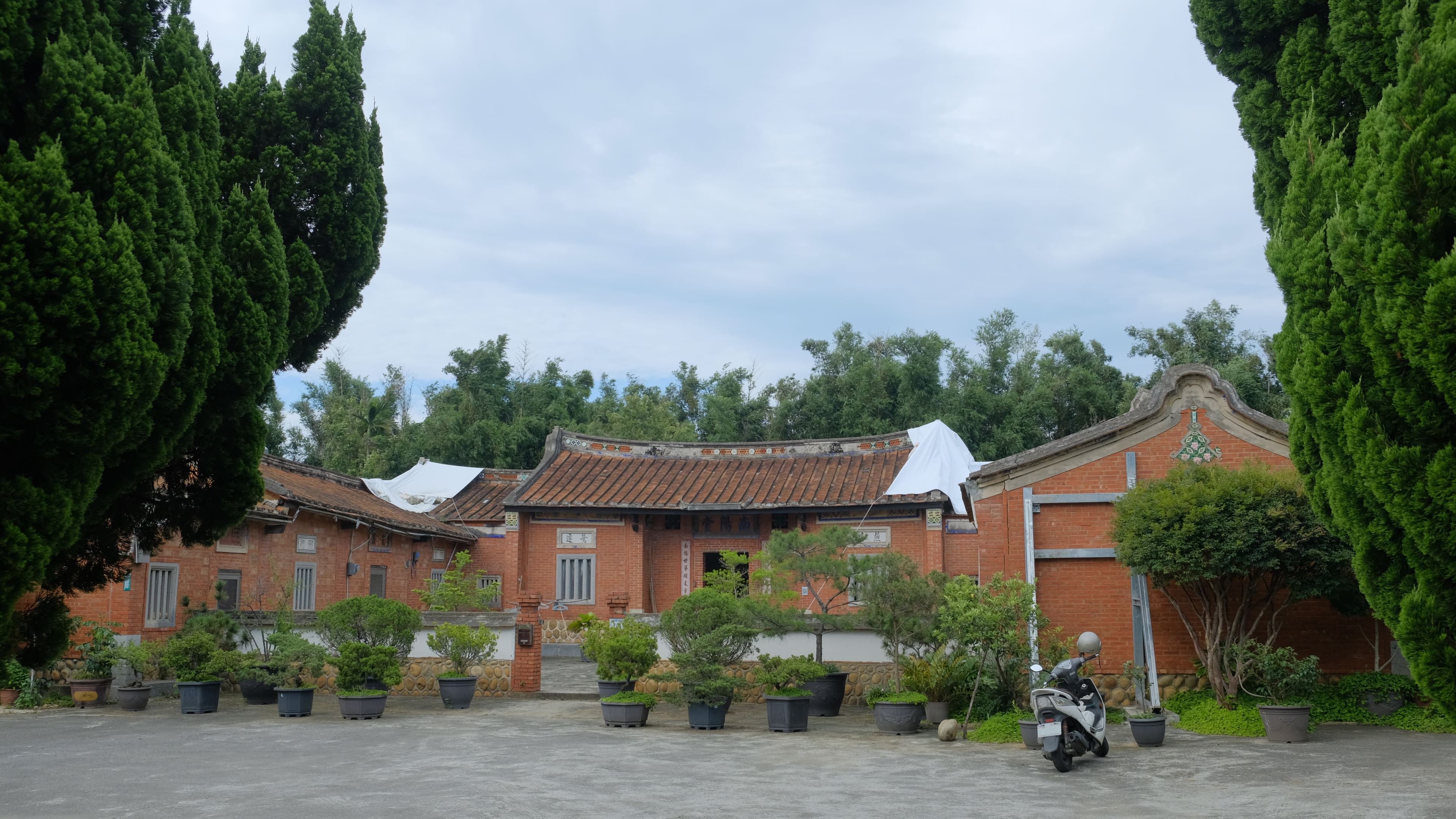 YeFangTi Family Abode