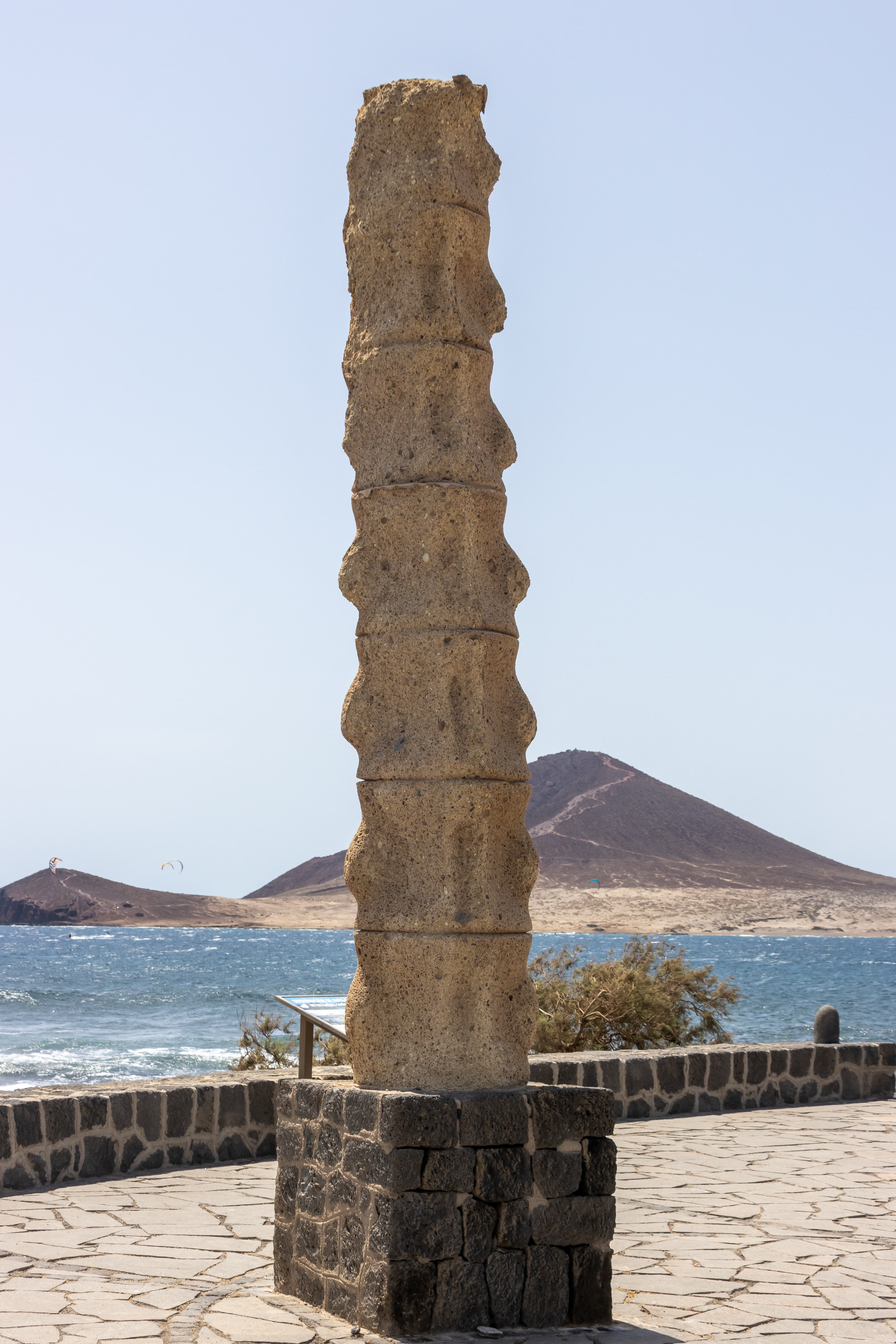 Vertebration and Desvertebration