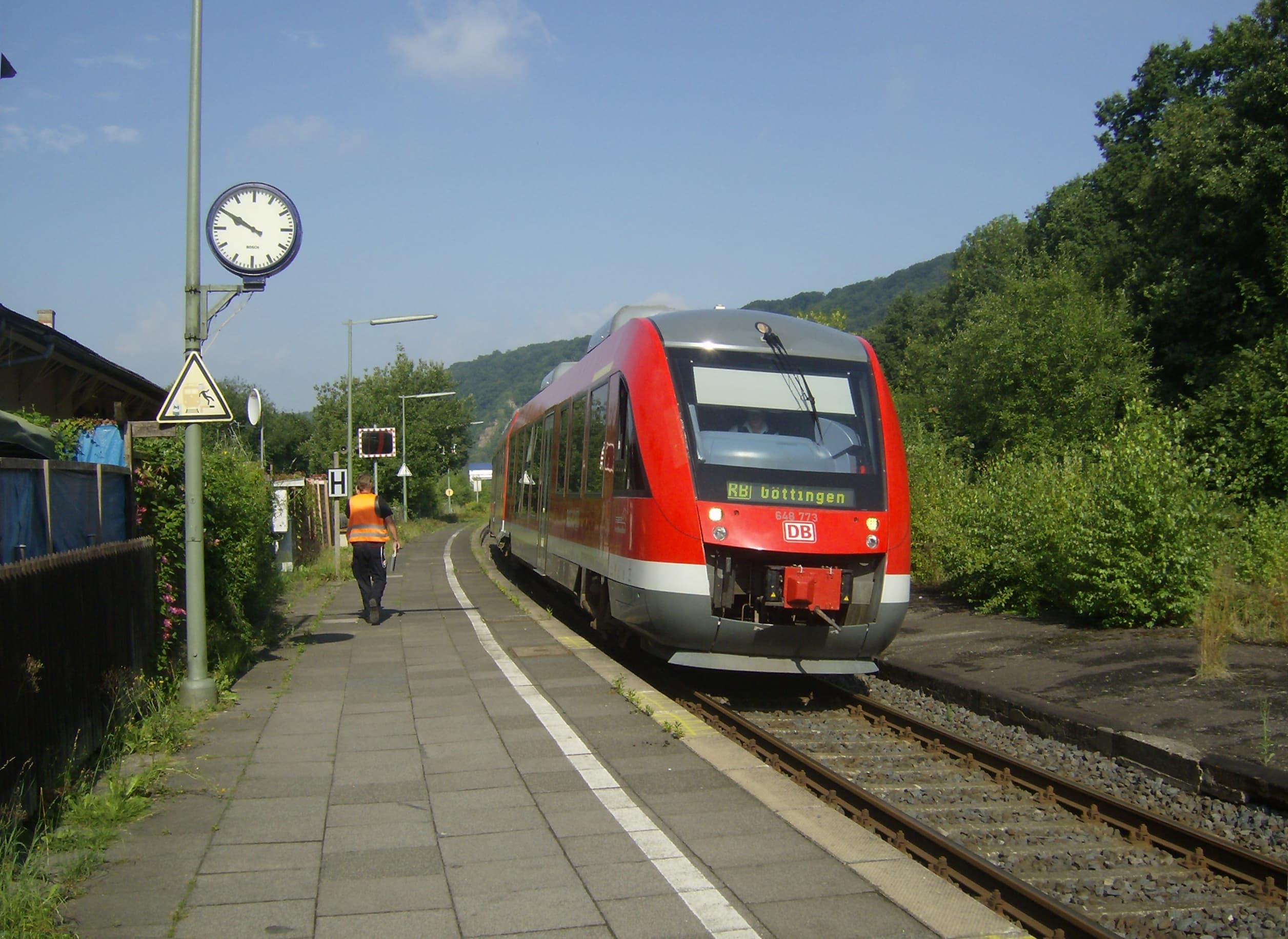 Bad Karlshafen station