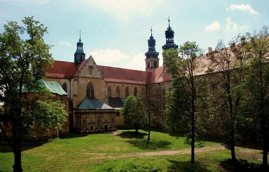 Lubiąż Abbey