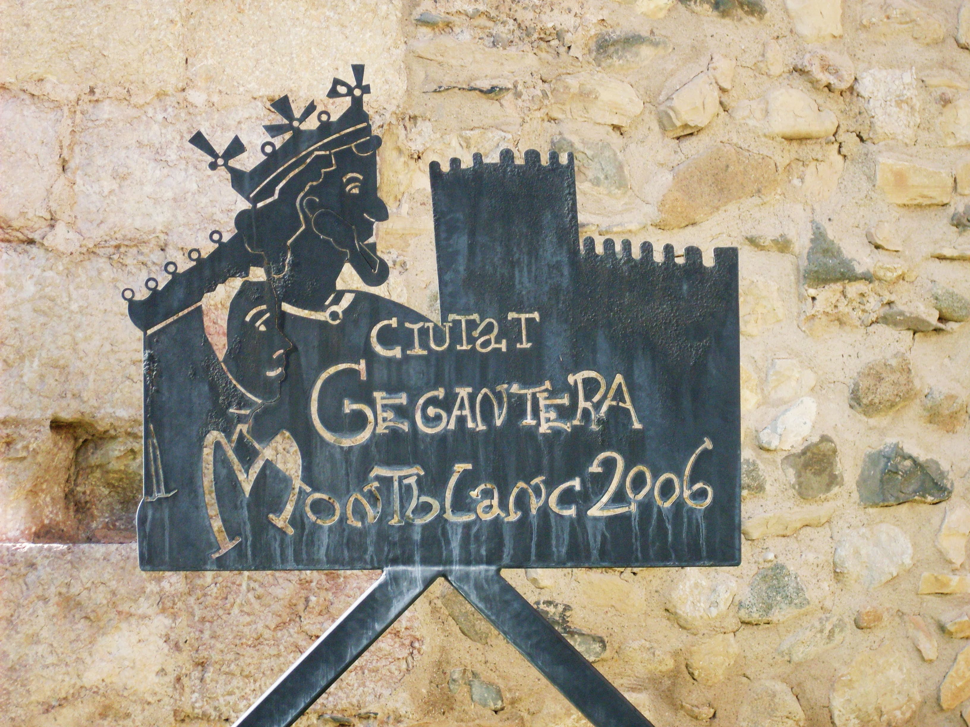 Monument a la Ciutat Gegantera 2006