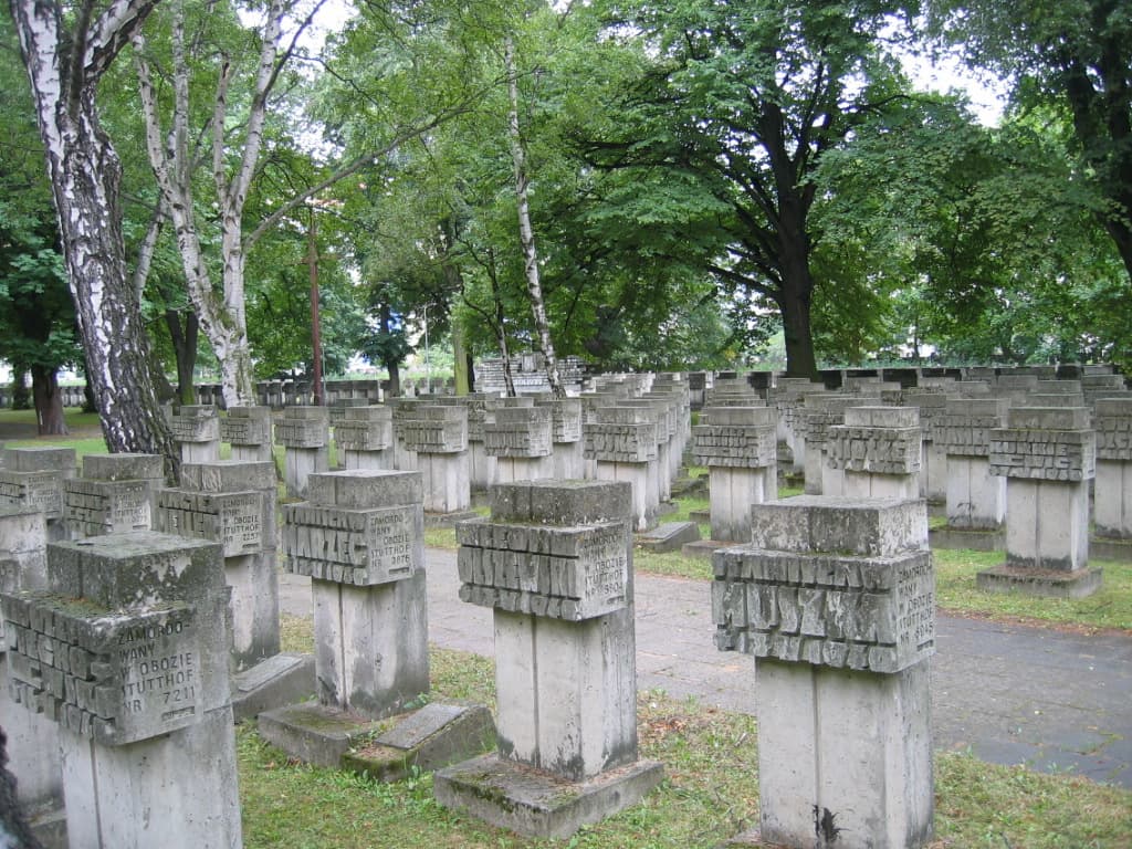 Zaspa Cemetery in Gdańsk