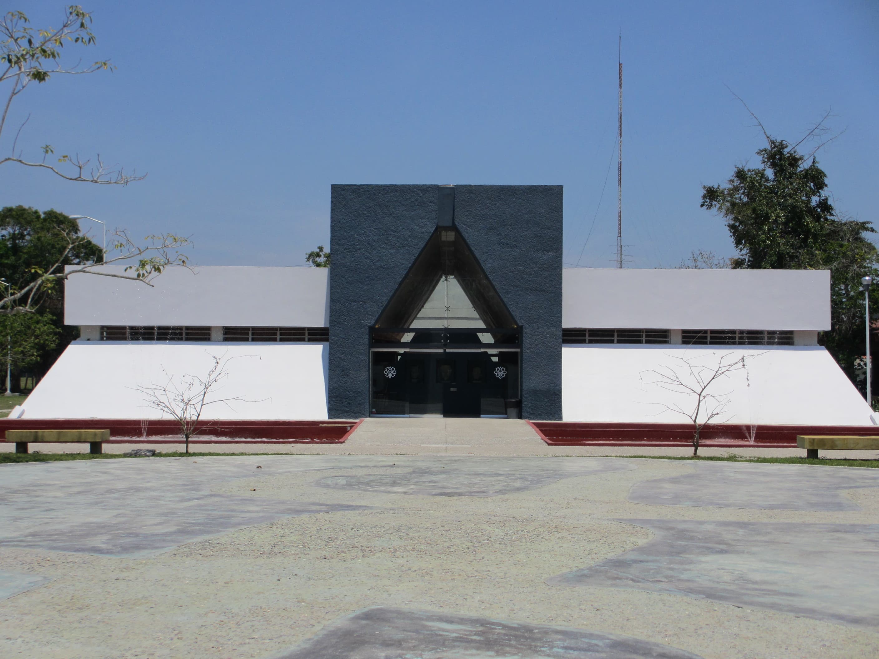 Comalcalco Site Museum