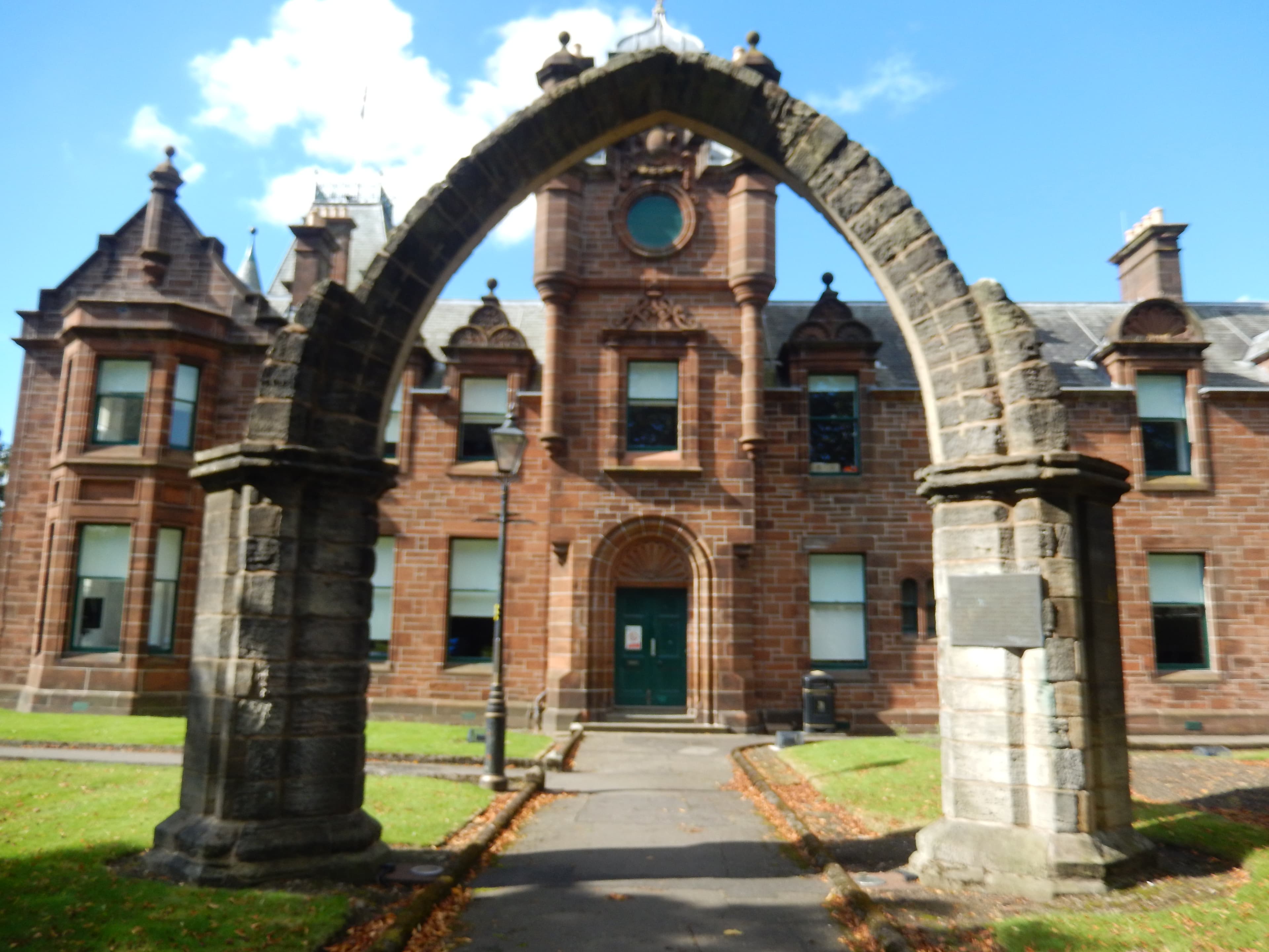 College Bow, Municipal Buildings, Church Street, Dumbarton