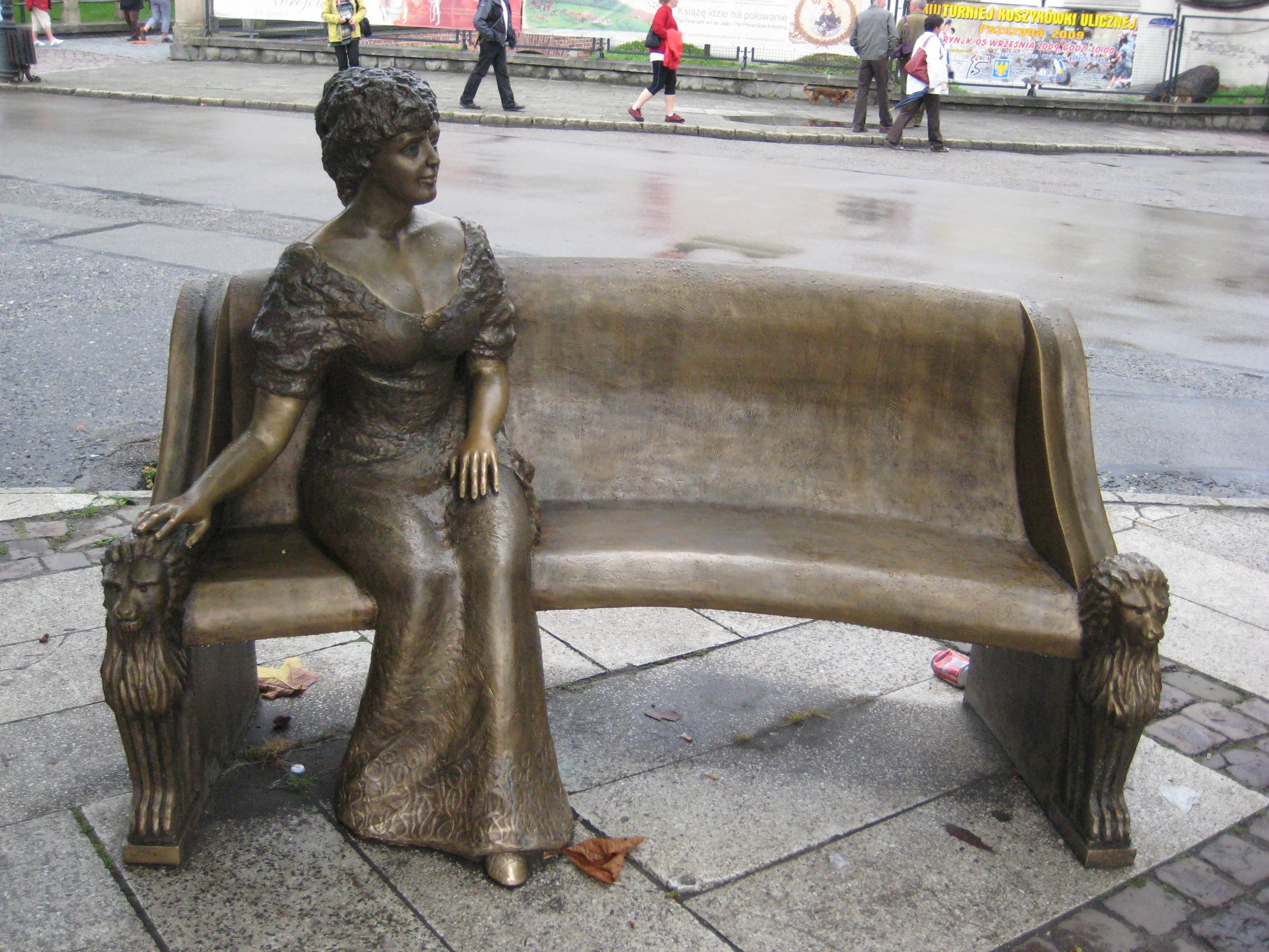 Duchess Daisy monument in Pszczyna