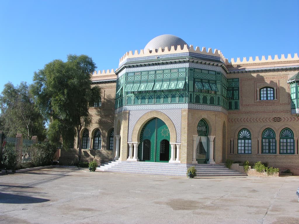 Dar Cherait Museum