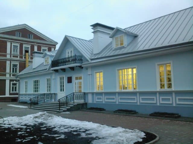 House of Eliza Ažeška