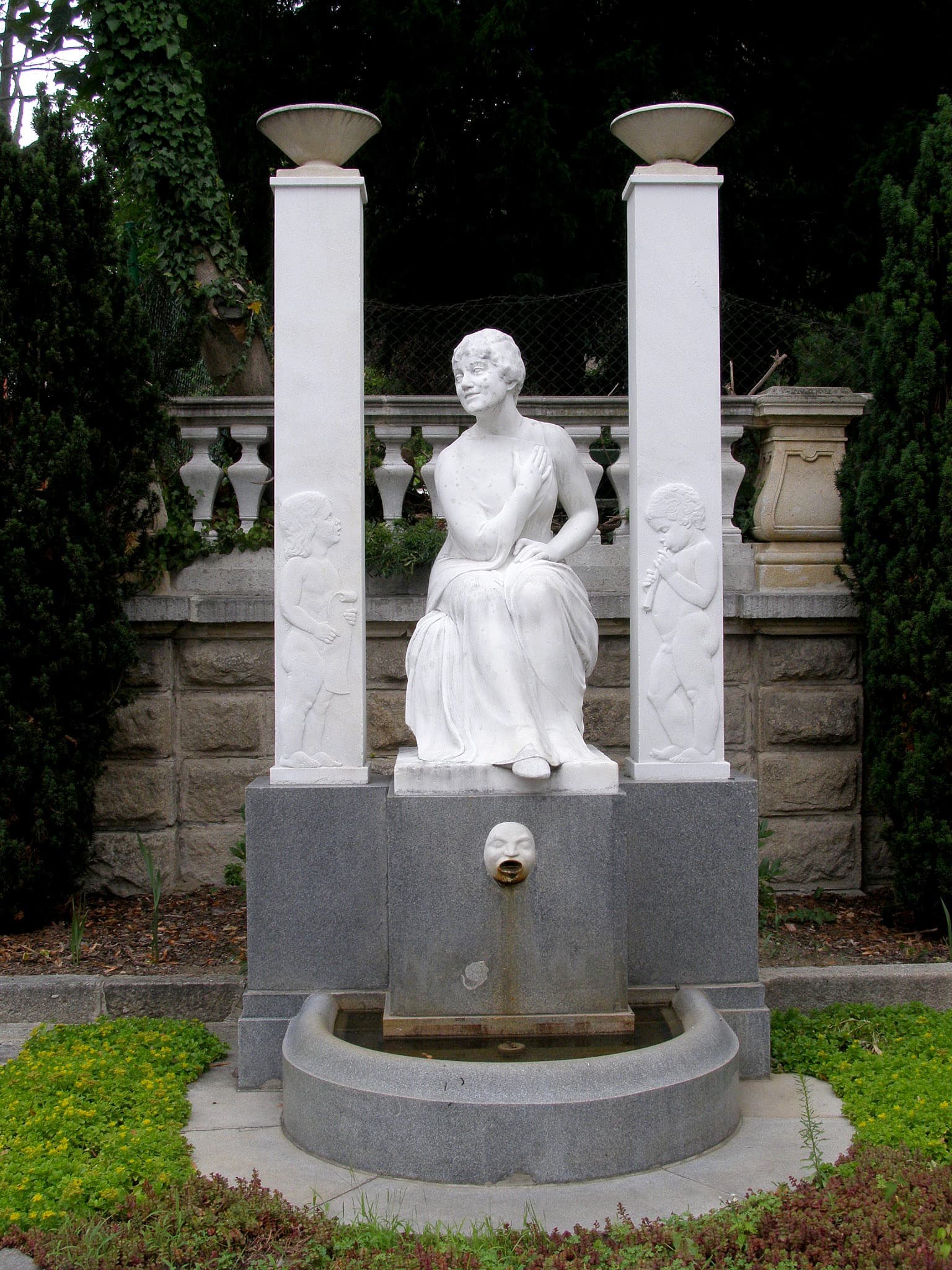 Olga Trebitschova Monument