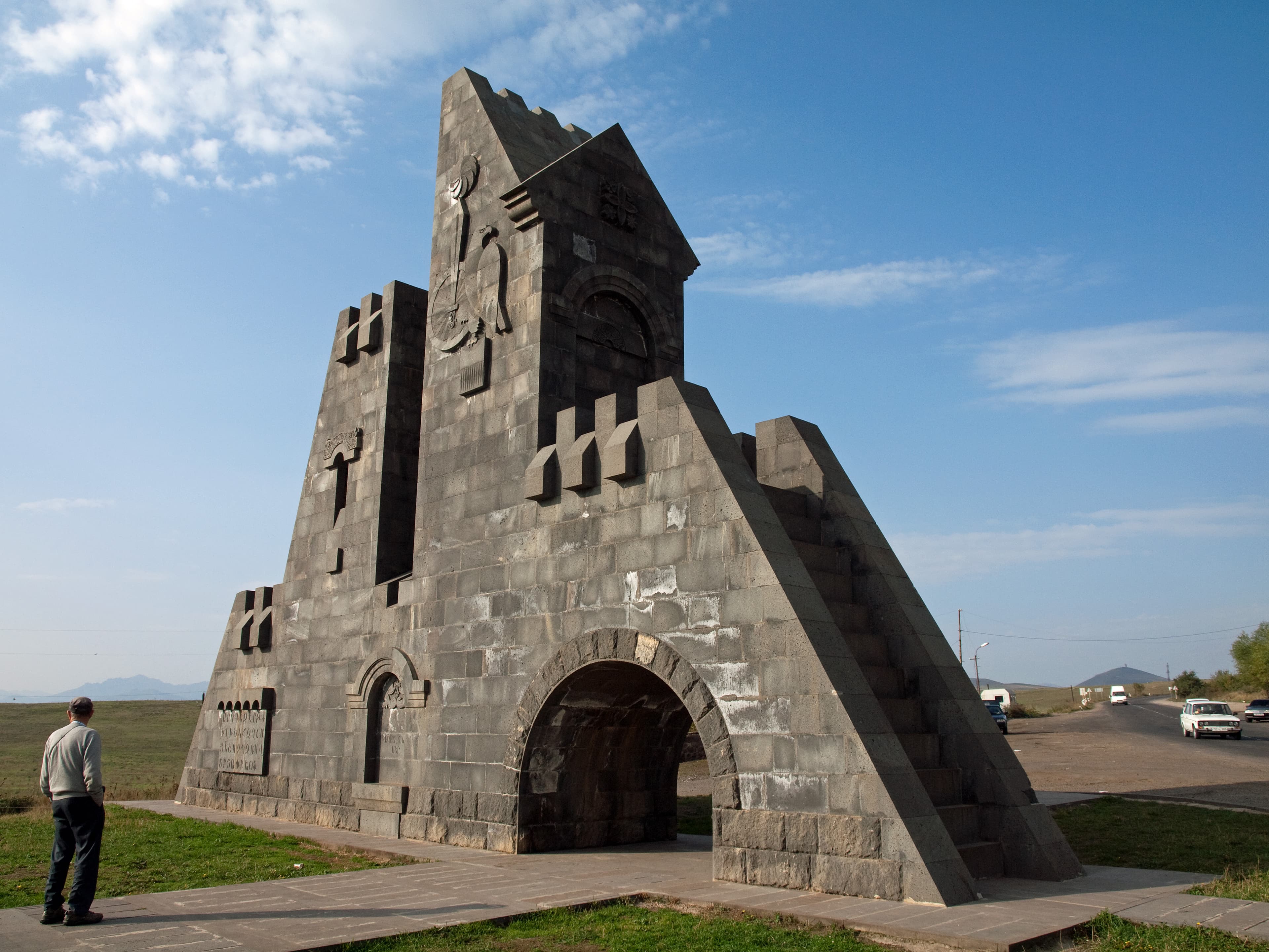 Goris entrance monument