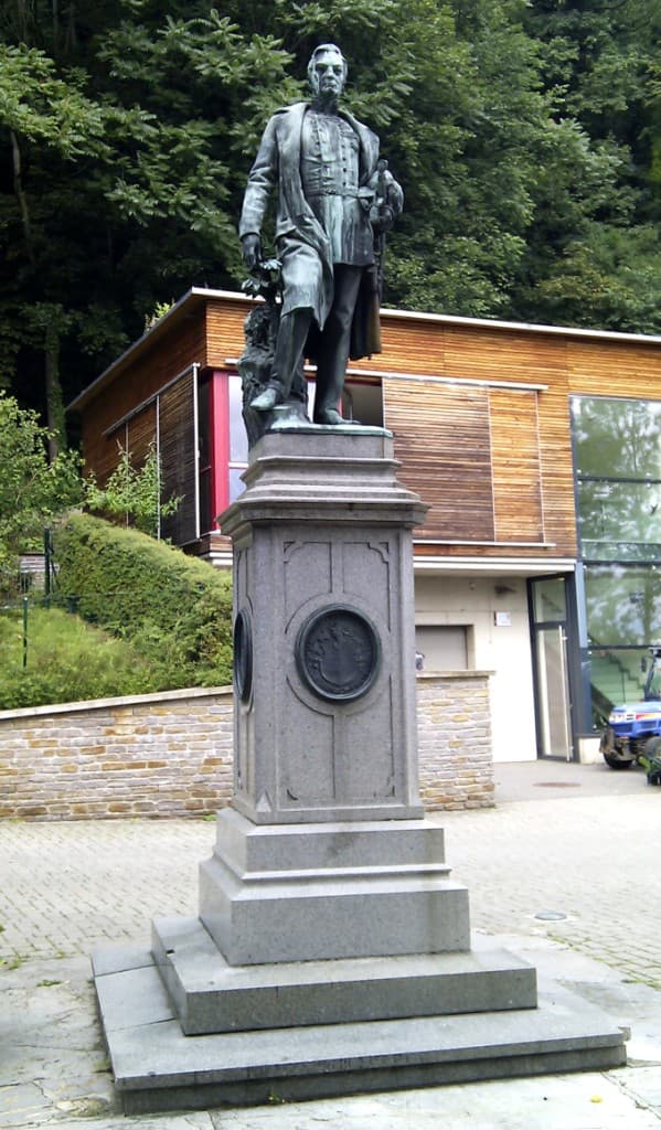Welden-Denkmal