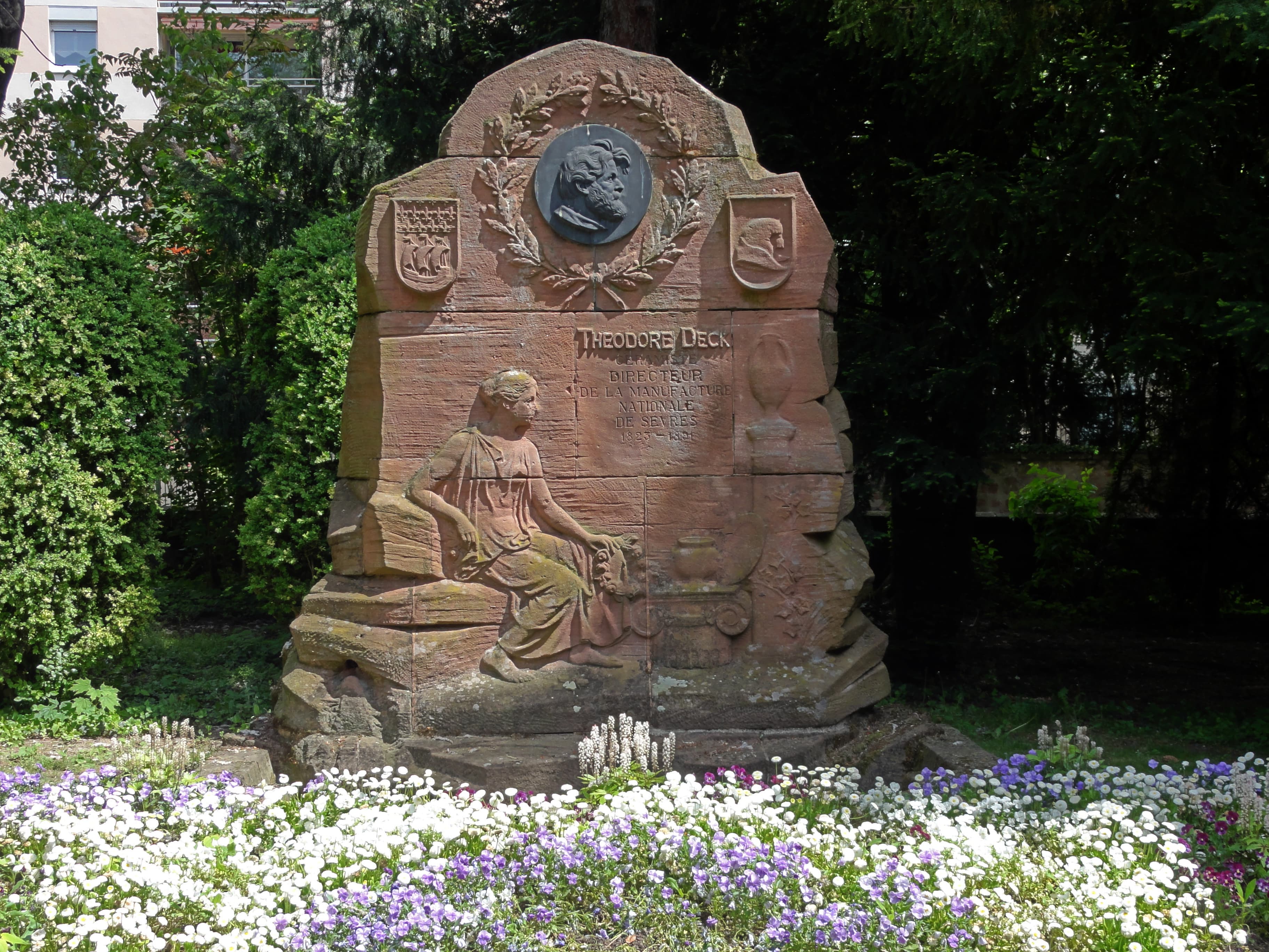 Théodore Deck monument (Guebwiller)