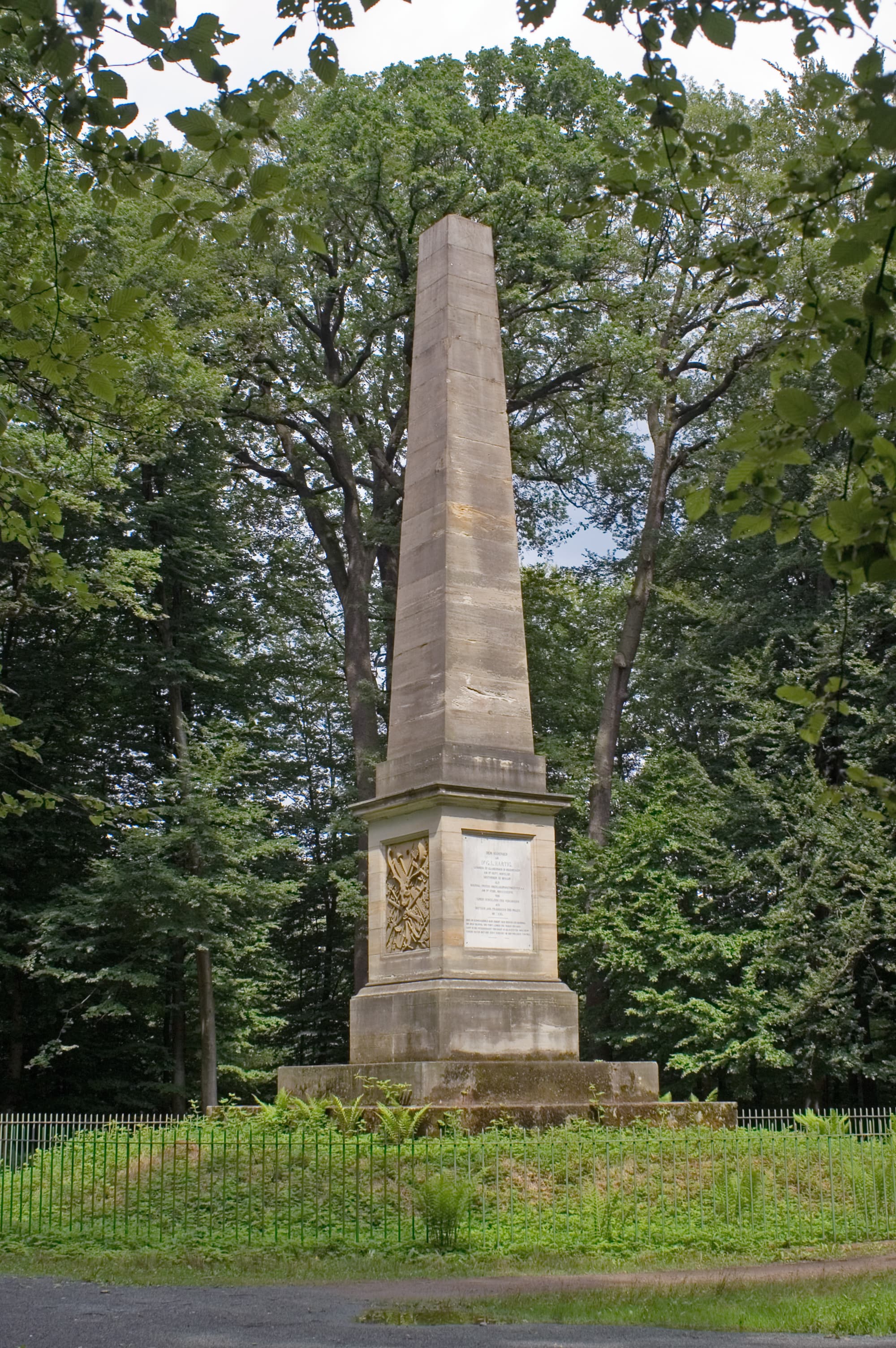 Hartig Monument