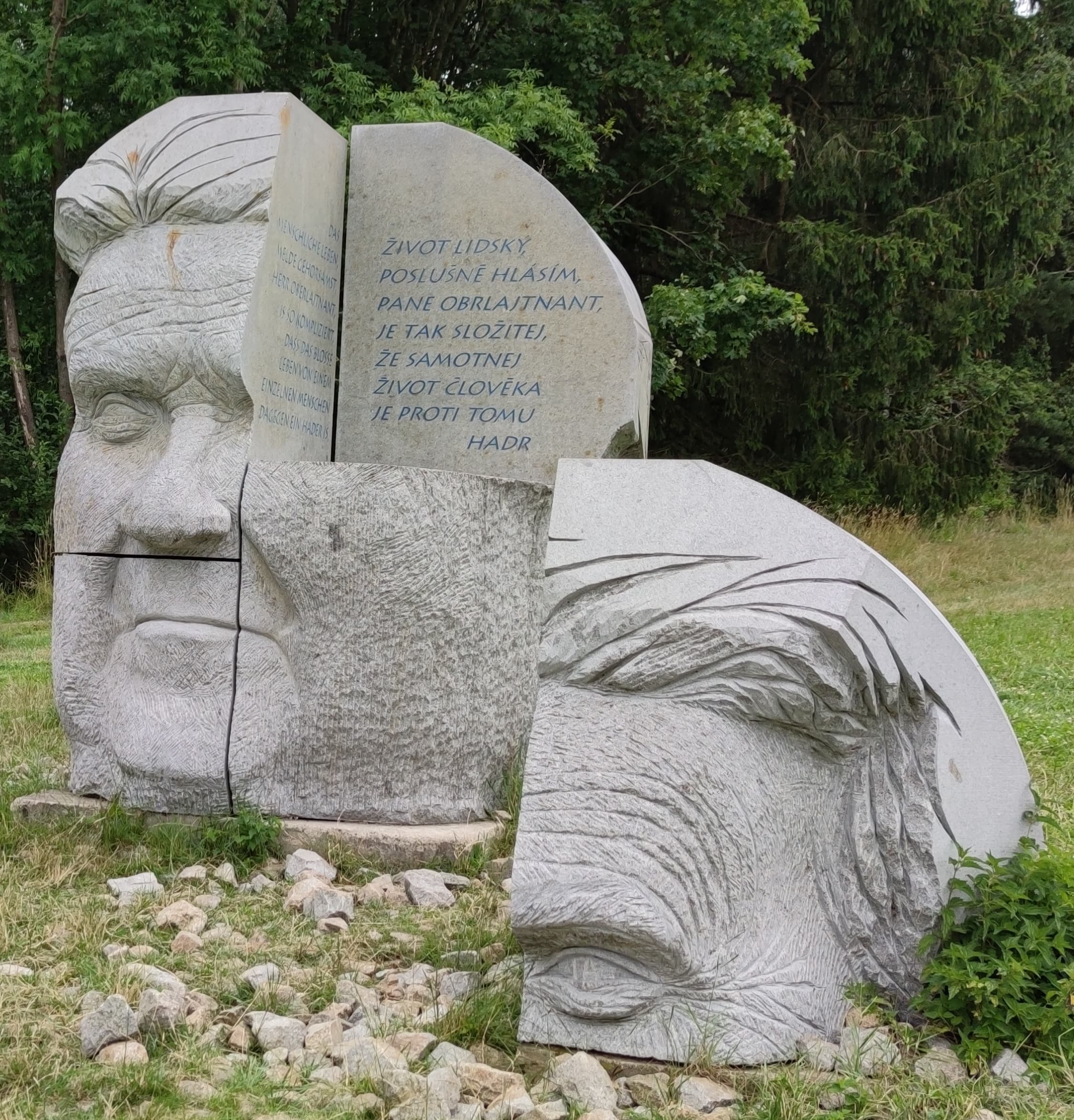 Catch-22 (sculpture)