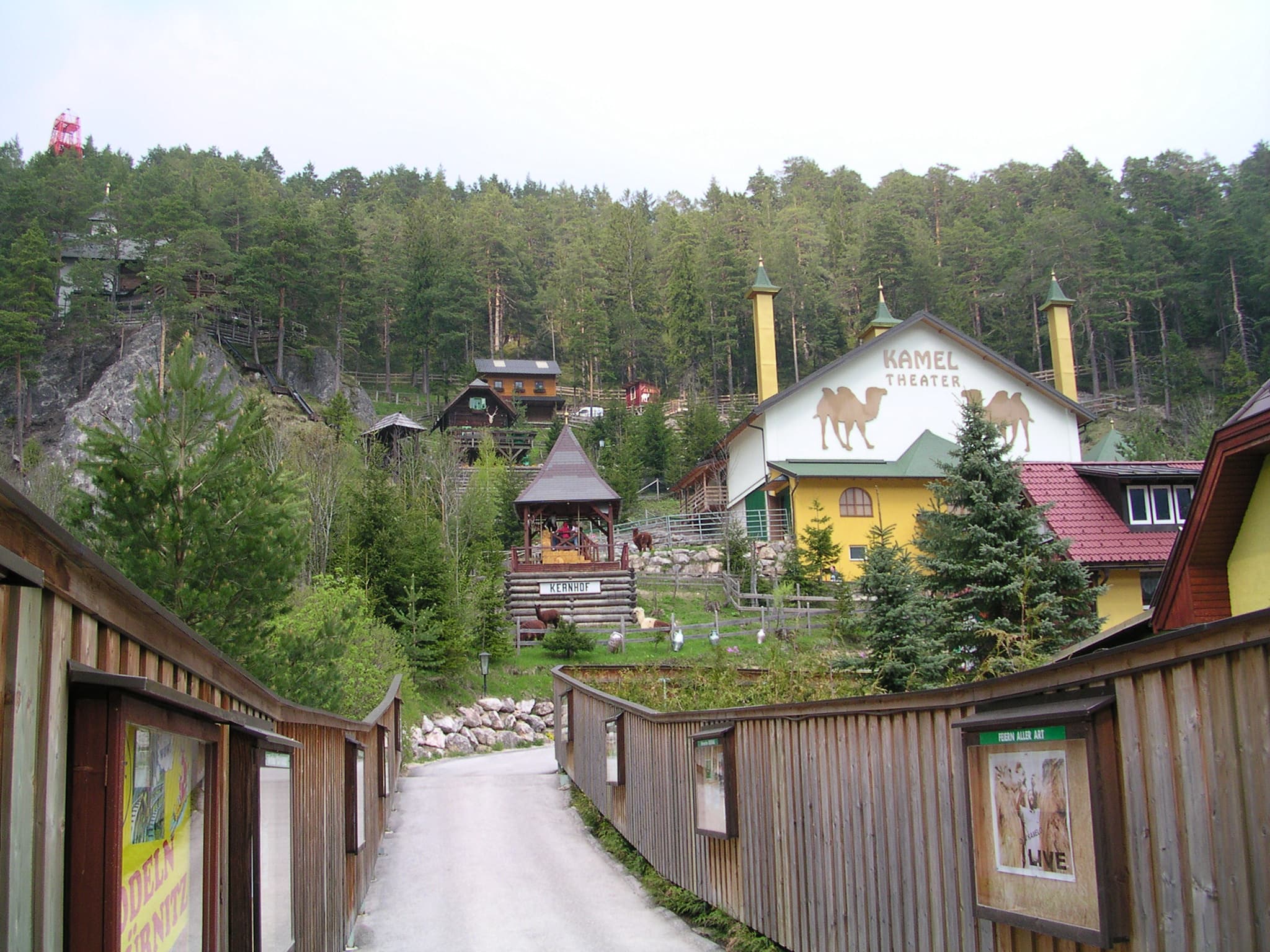 Kameltheater Kernhof