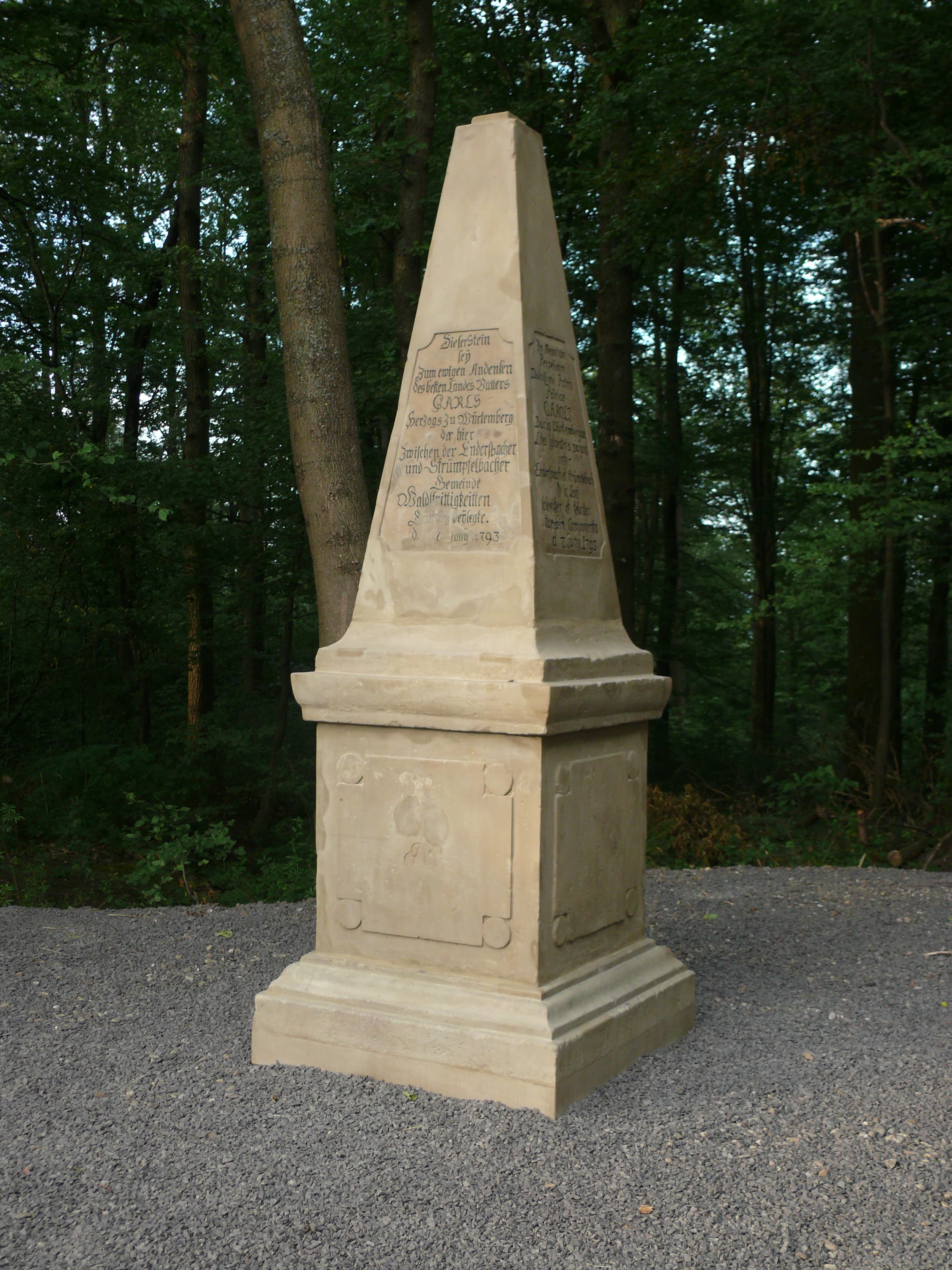 Gedenkstein Karlstein