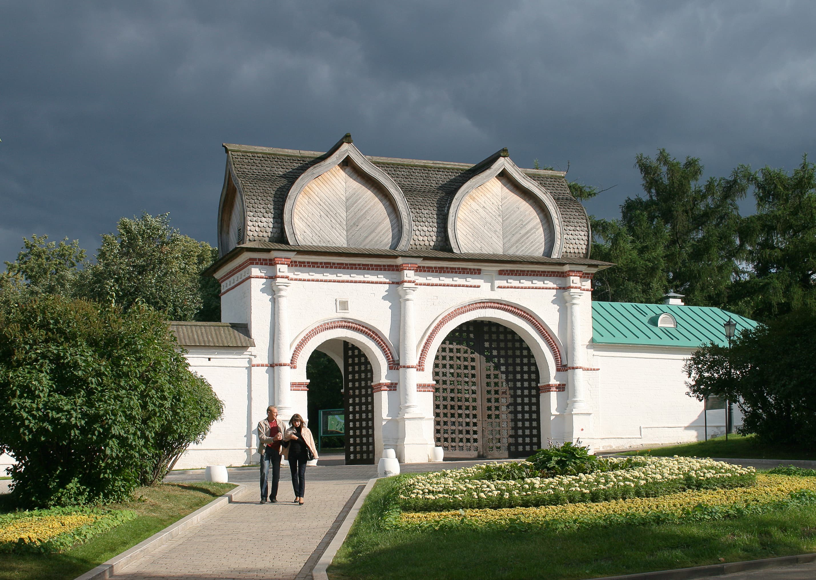 Saviour Gates (Kolomenskoe)