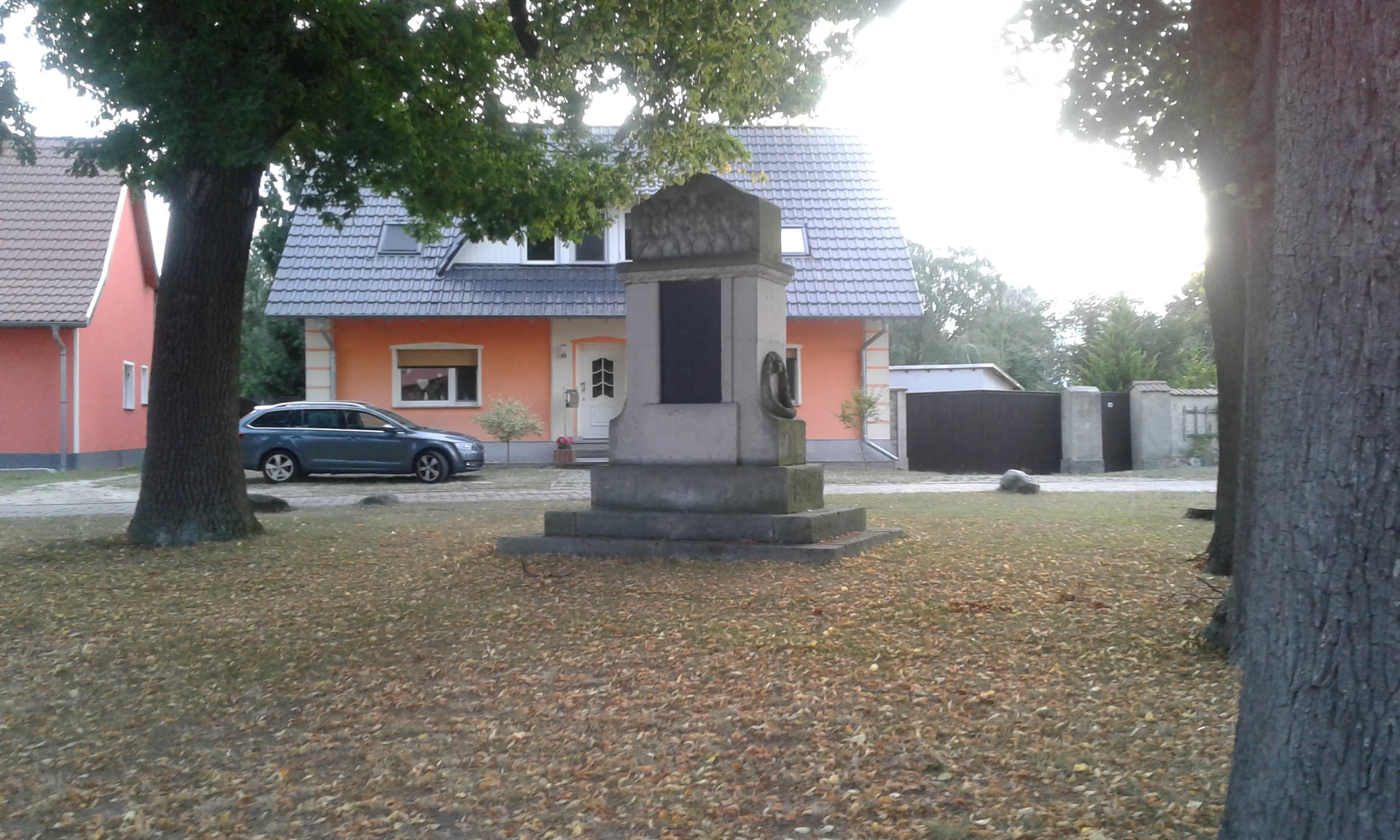 Kriegerdenkmal Gladau