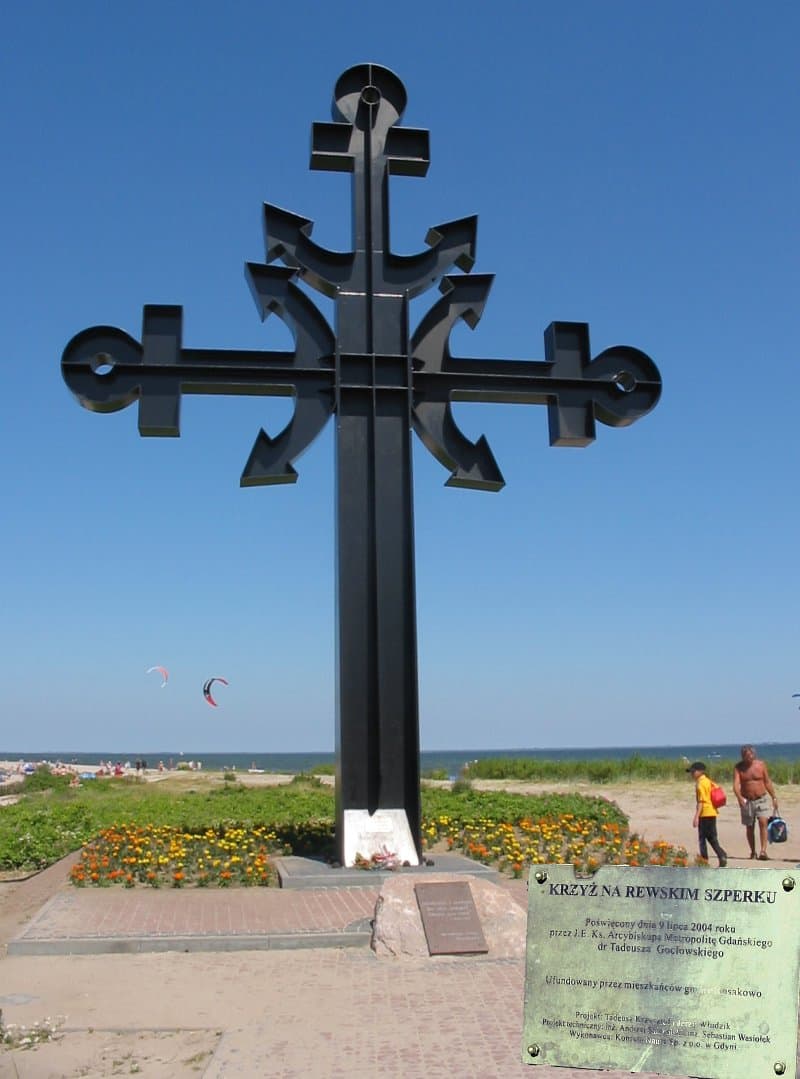 Cross at Rewa Spit