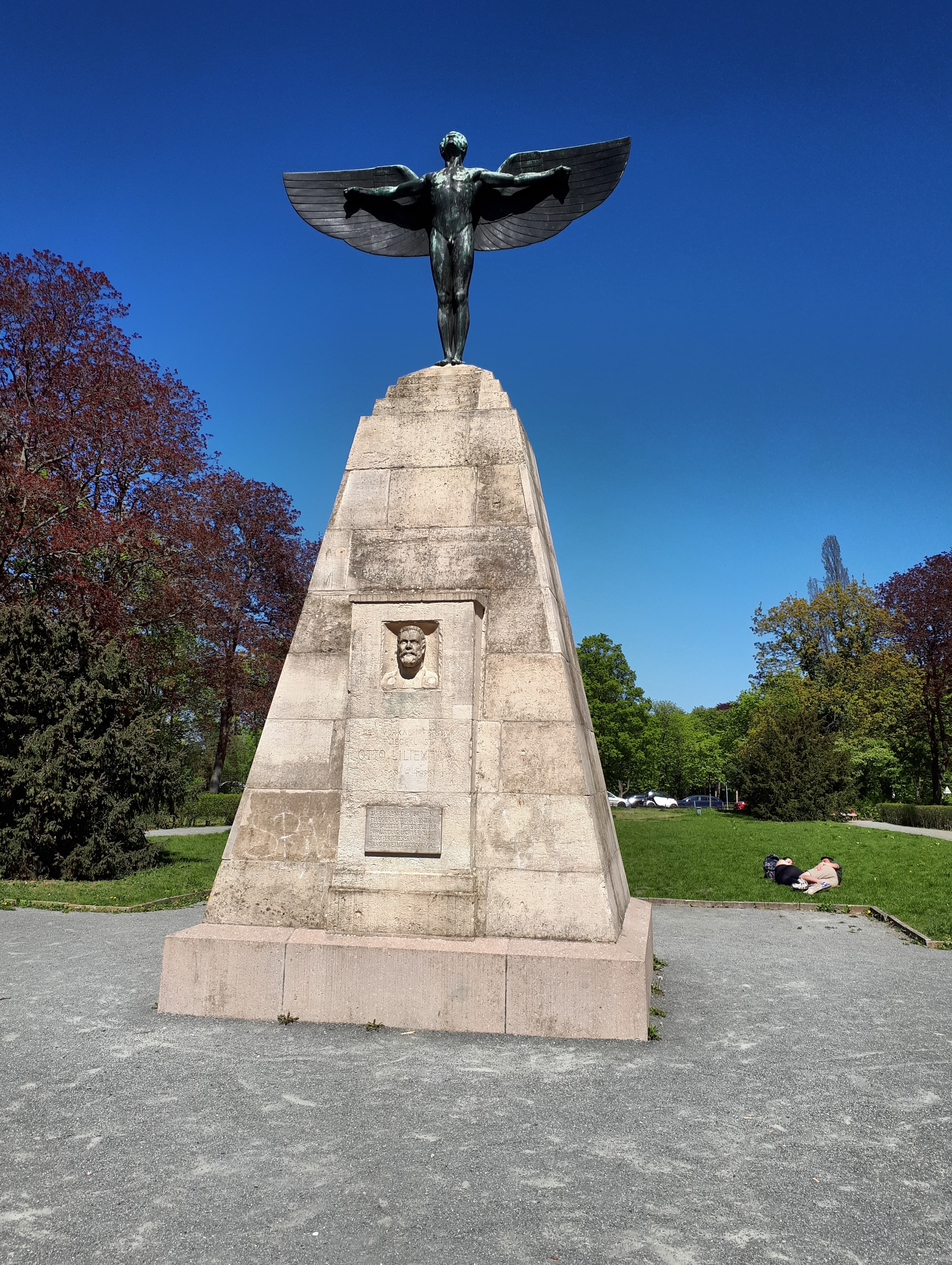 Otto Lilienthal memorial