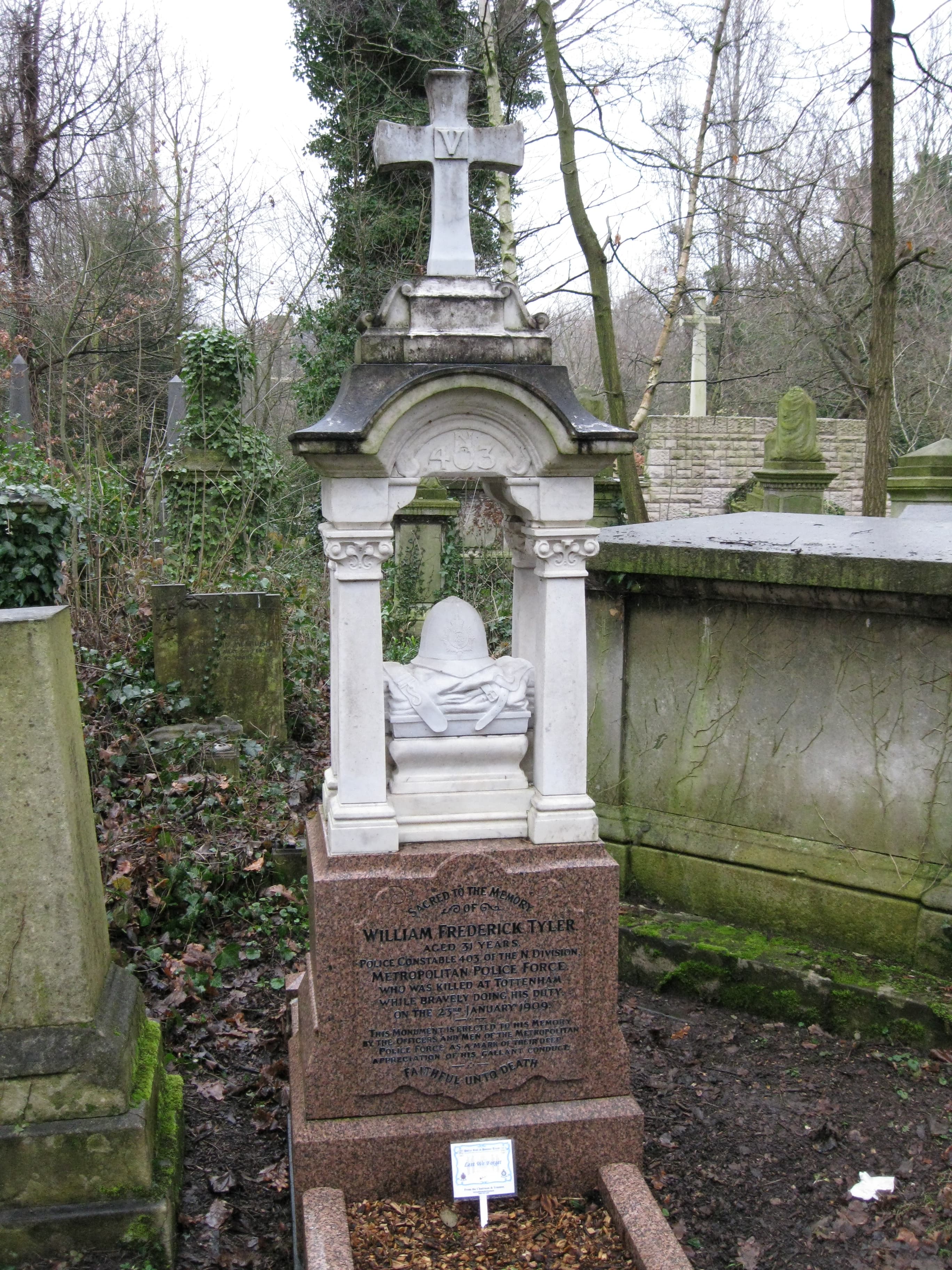 Monument To William Tyler In Abney Park Cemetery