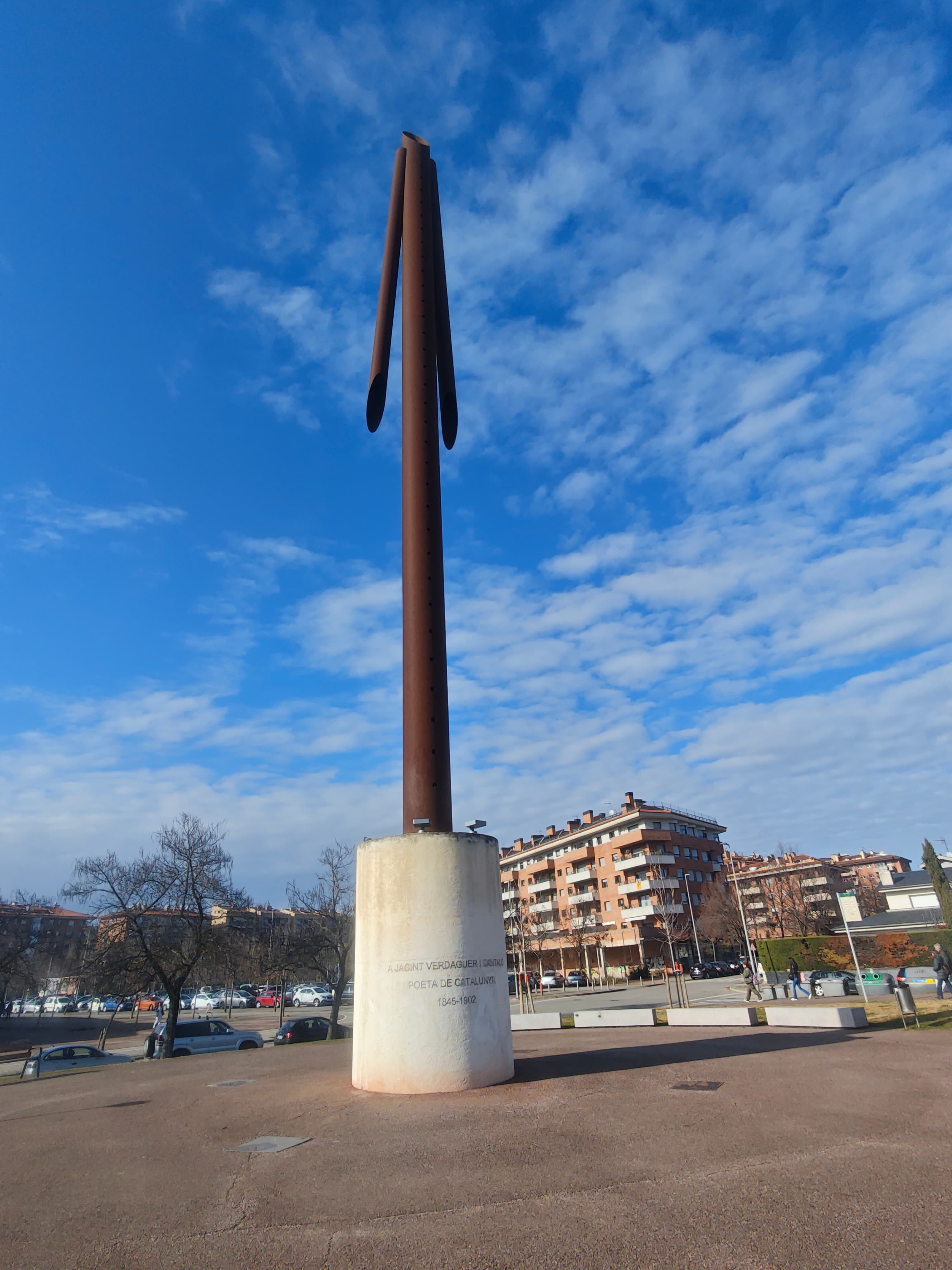 Monument a Jacint Verdaguer