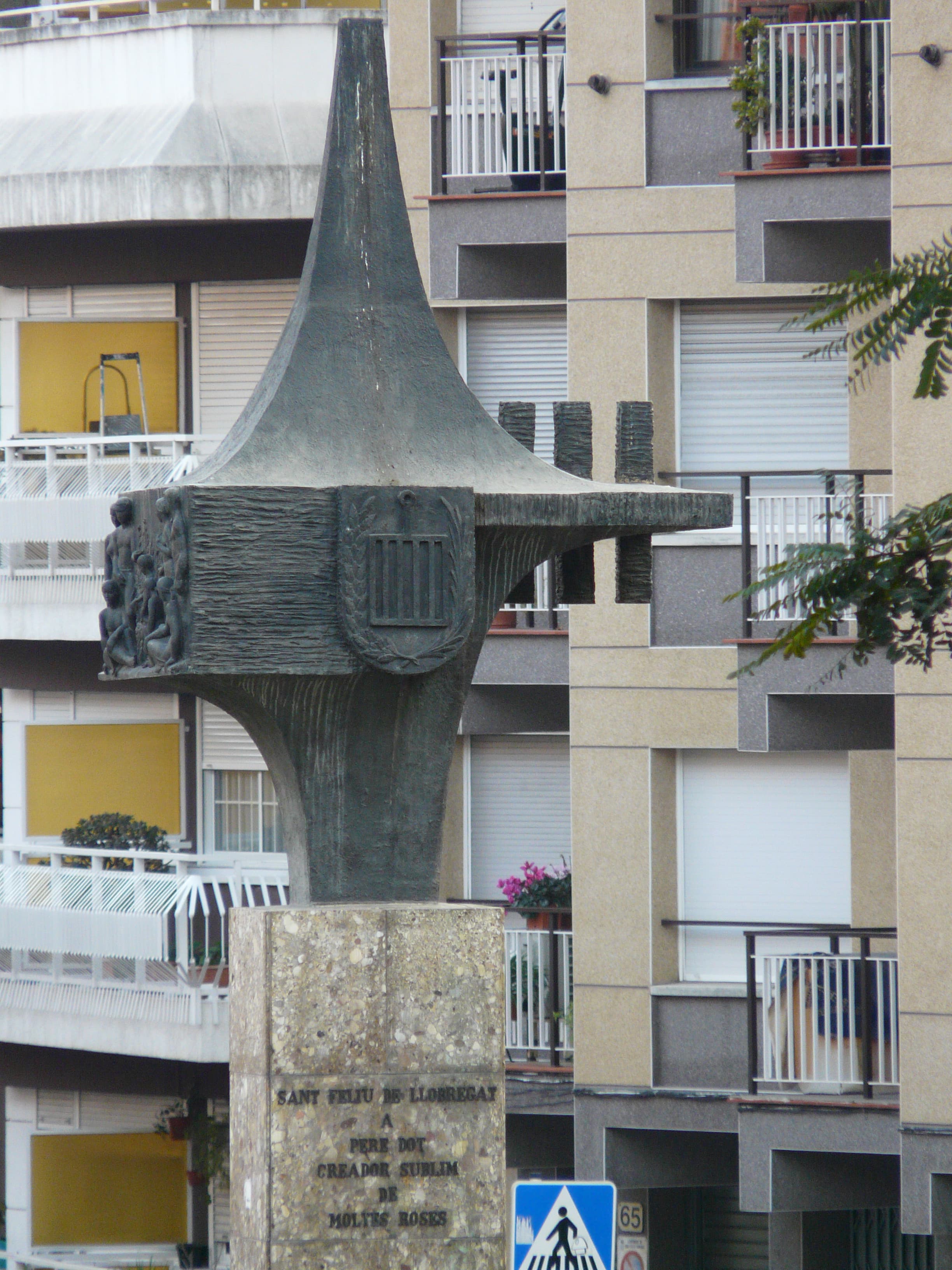 Monument en memòria de Pere Dot