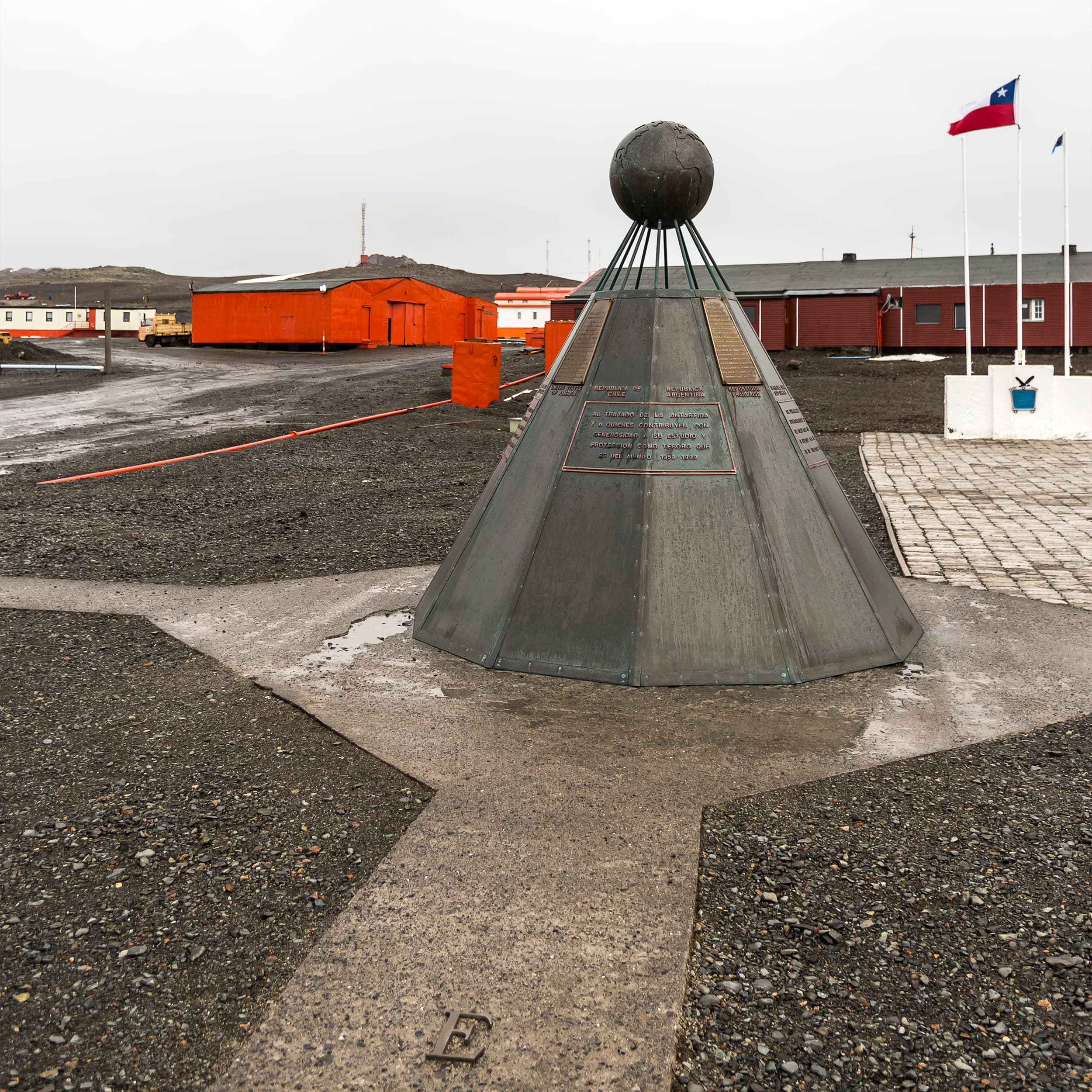 Monument to the Antarctic Treaty