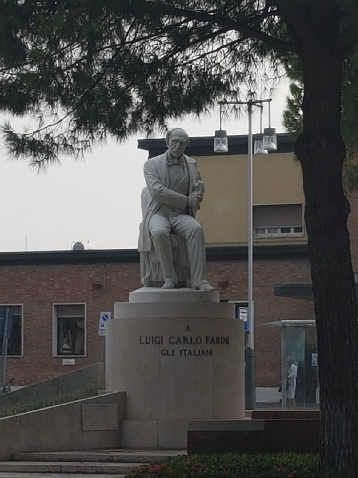 Monument to Luigi Carlo Farini