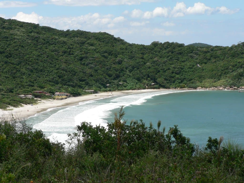 Praia dos Naufragados