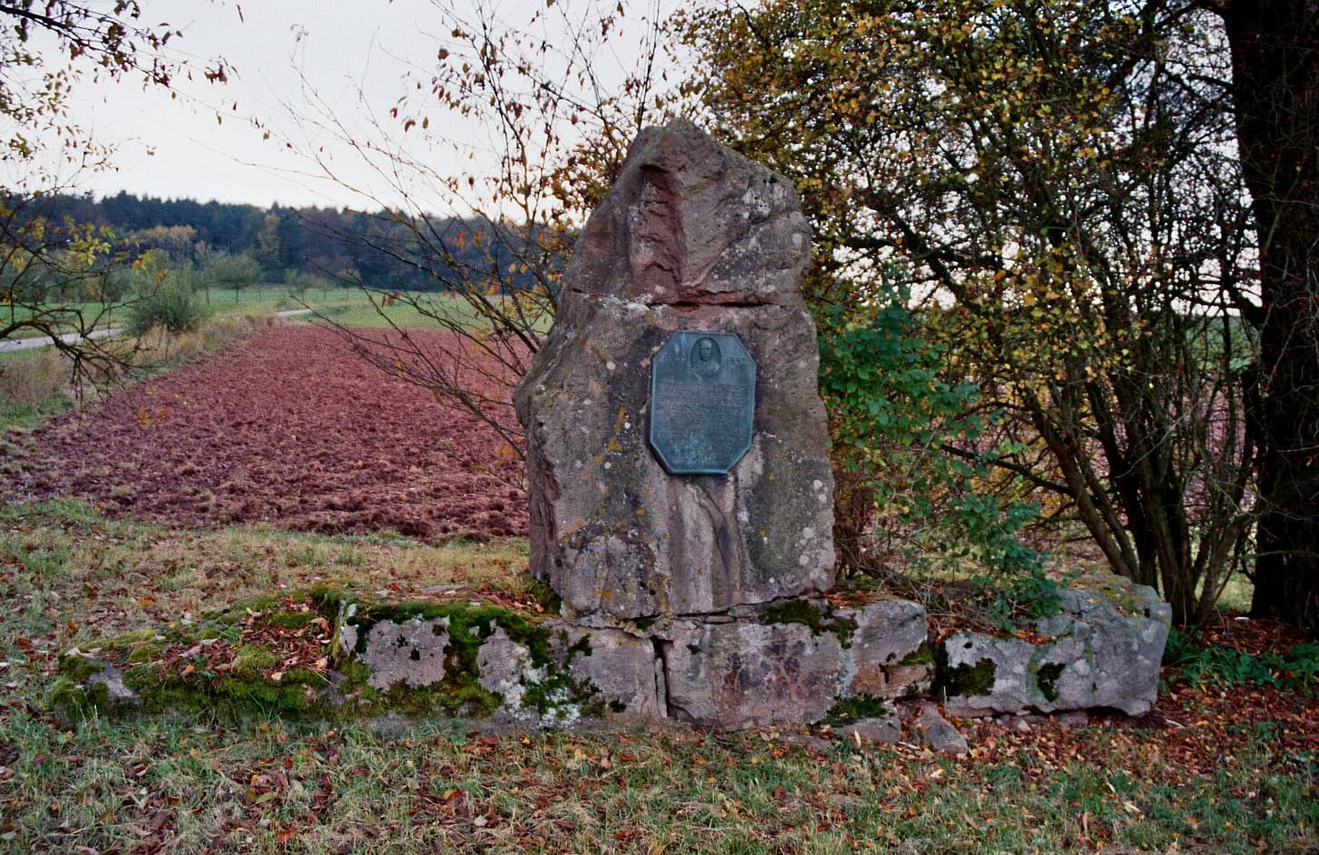 Hans-Osswalt-Denkmal