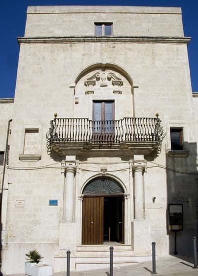 Palazzo de Felice, Grottaglie