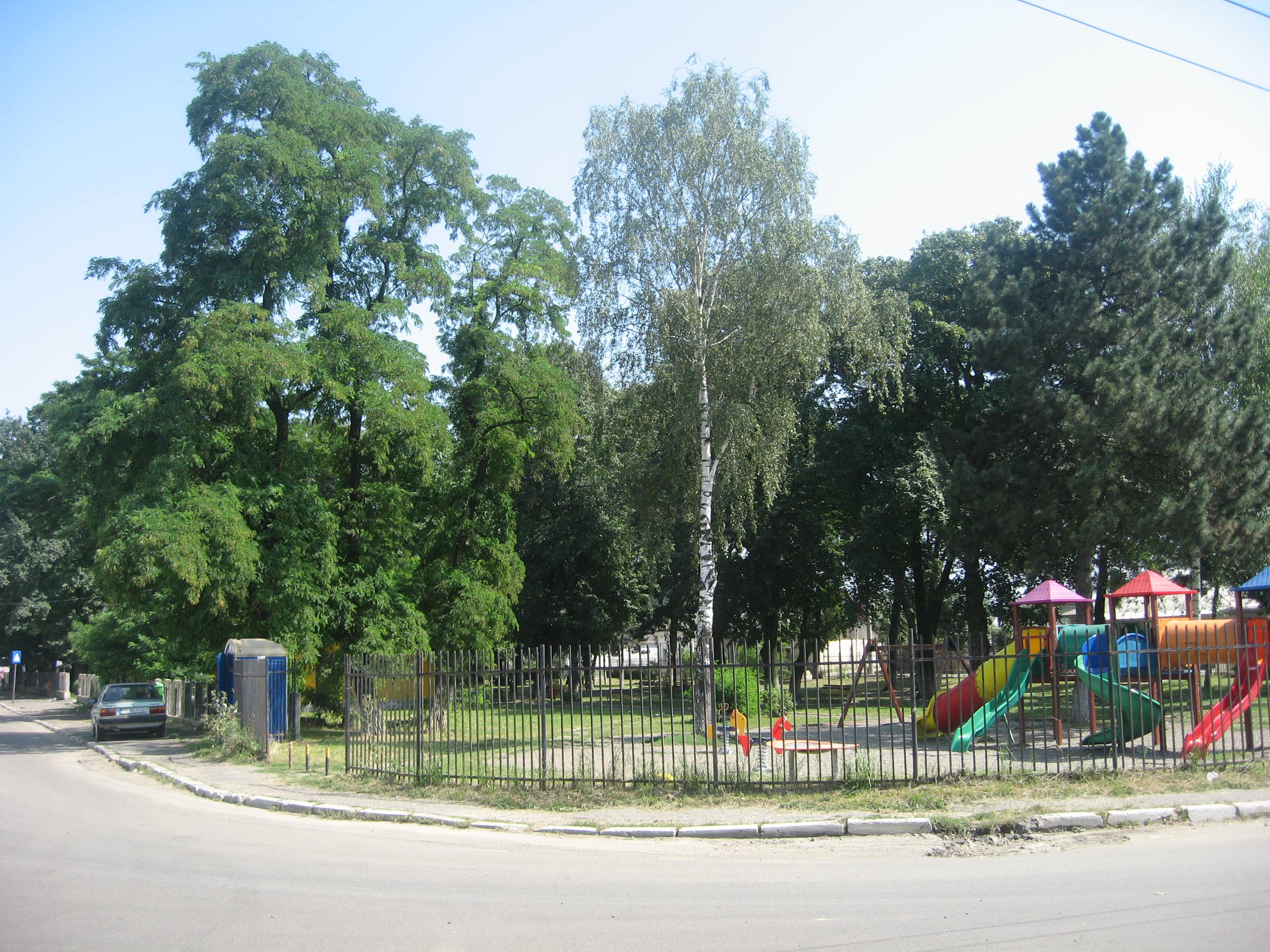 Ițcani train station park in Suceava