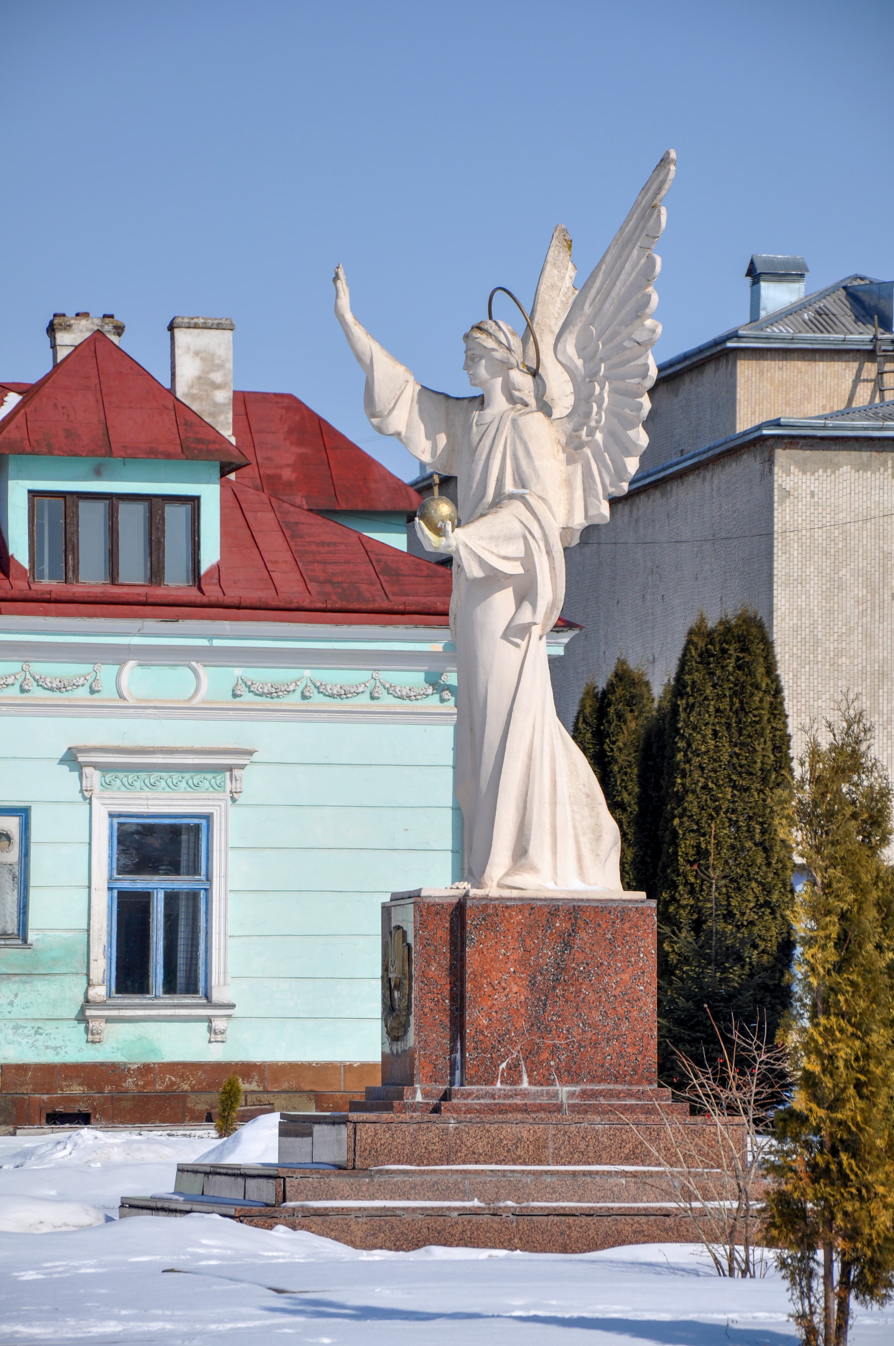 Sculpture of Angel, Pidvolochysk