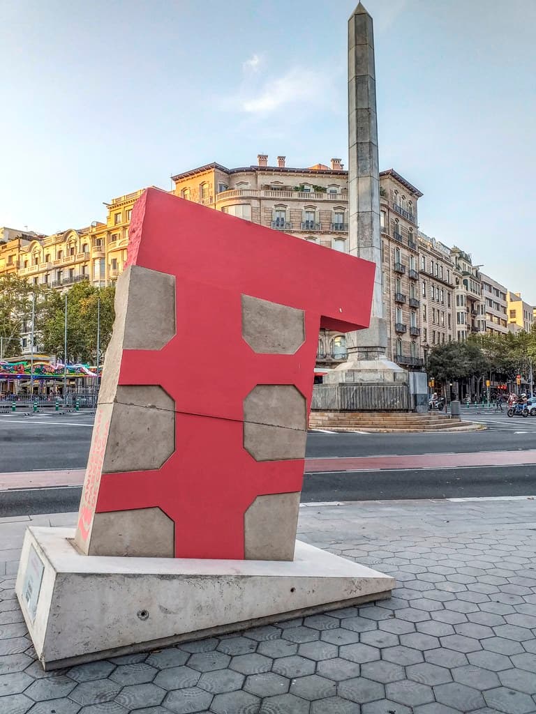 Escultura Pink Barcino