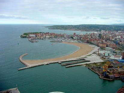 Playa de Poniente, Gijón