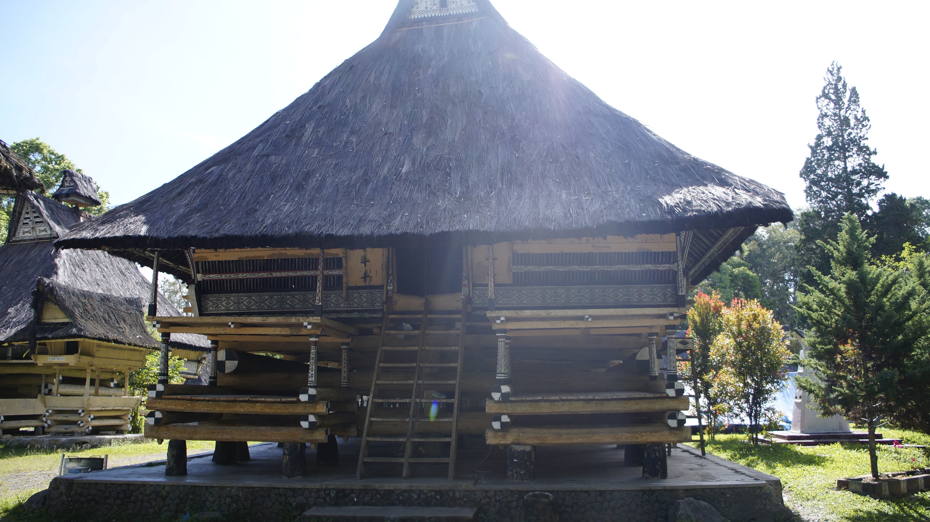 Bolon Pematang Purba Cultural House Museum