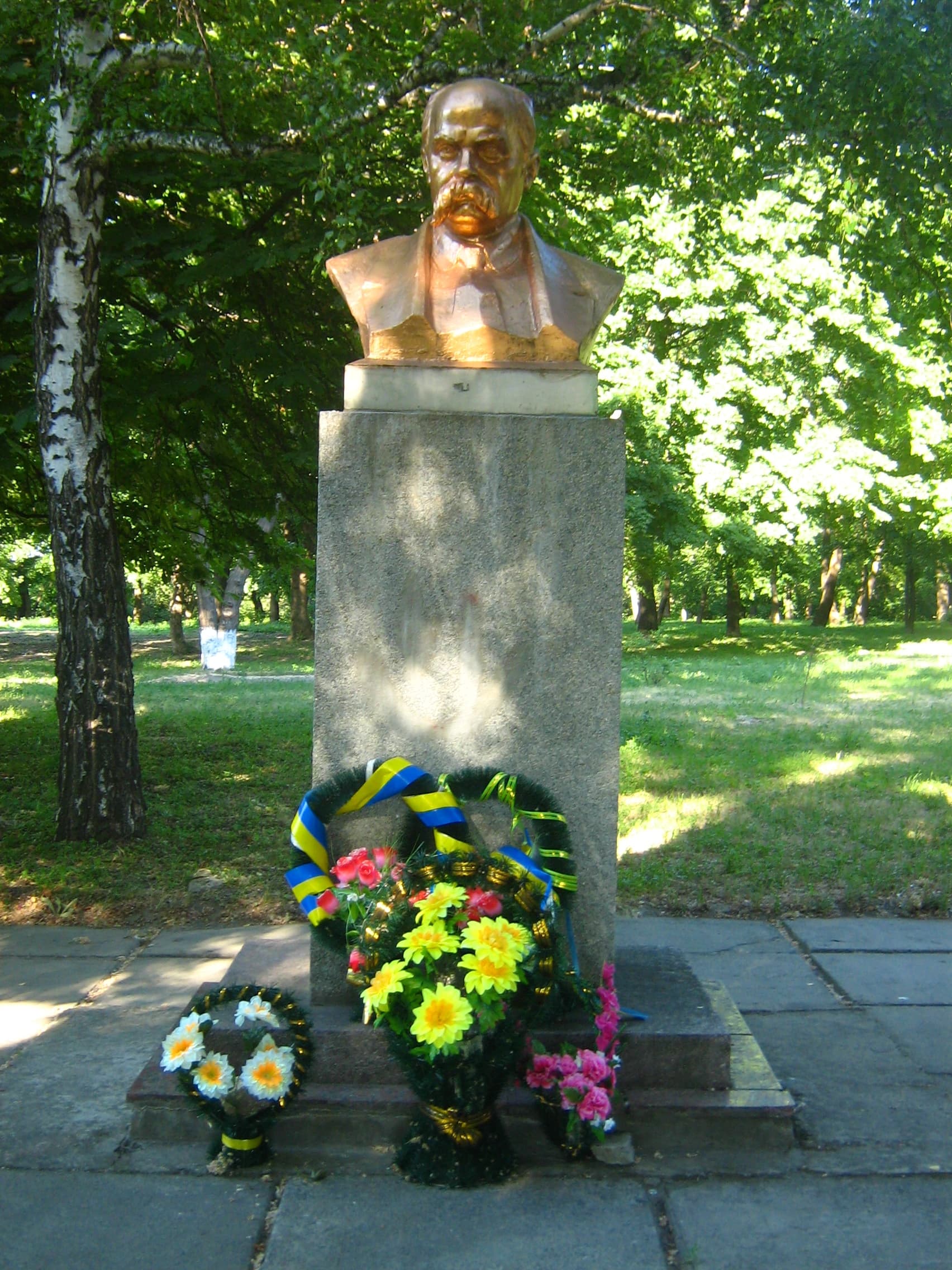 Monument to Taras Shevchenko in Rzhyschiv