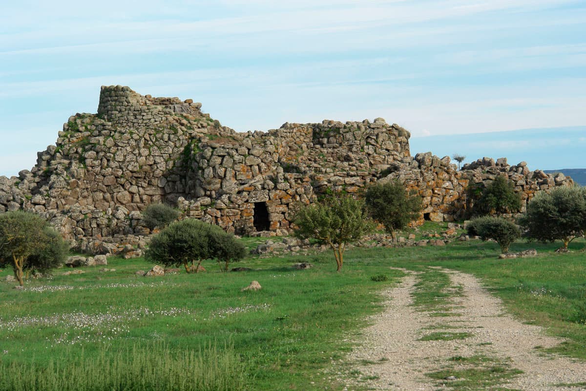 nuraghe Arrubiu