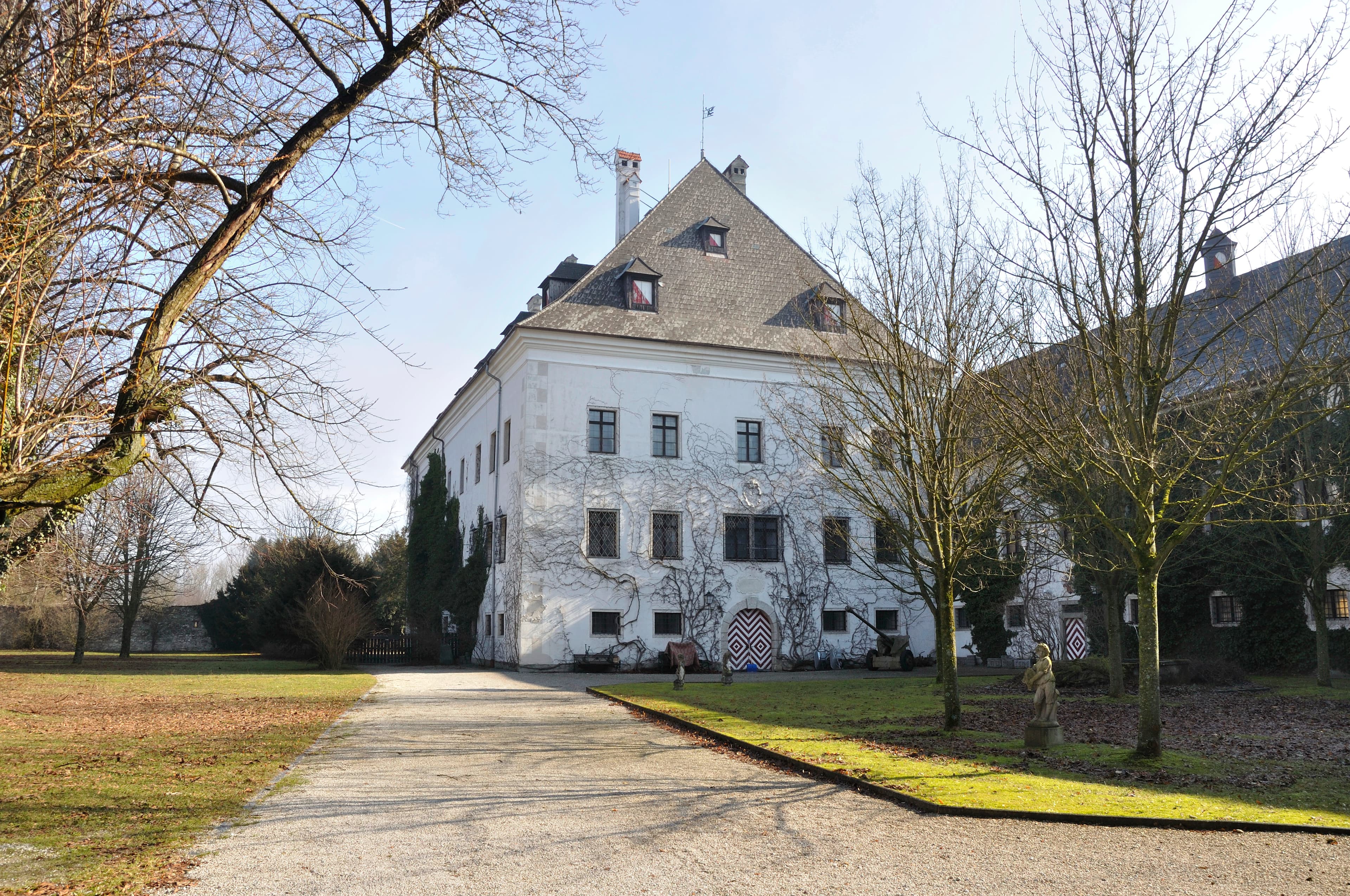 Schloss Neu-Scharnstein