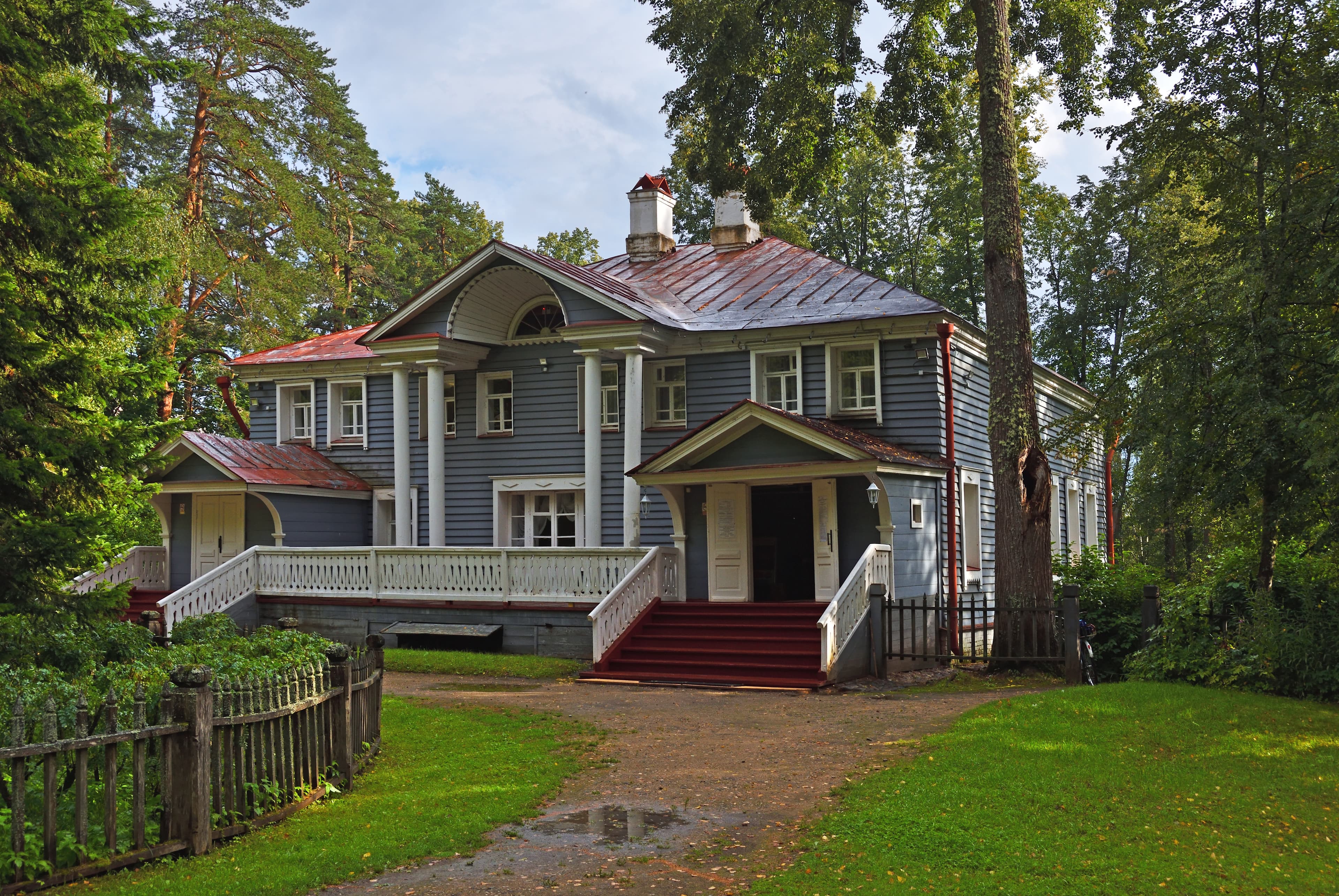 Schelykovo Estate, Kostroma Oblast
