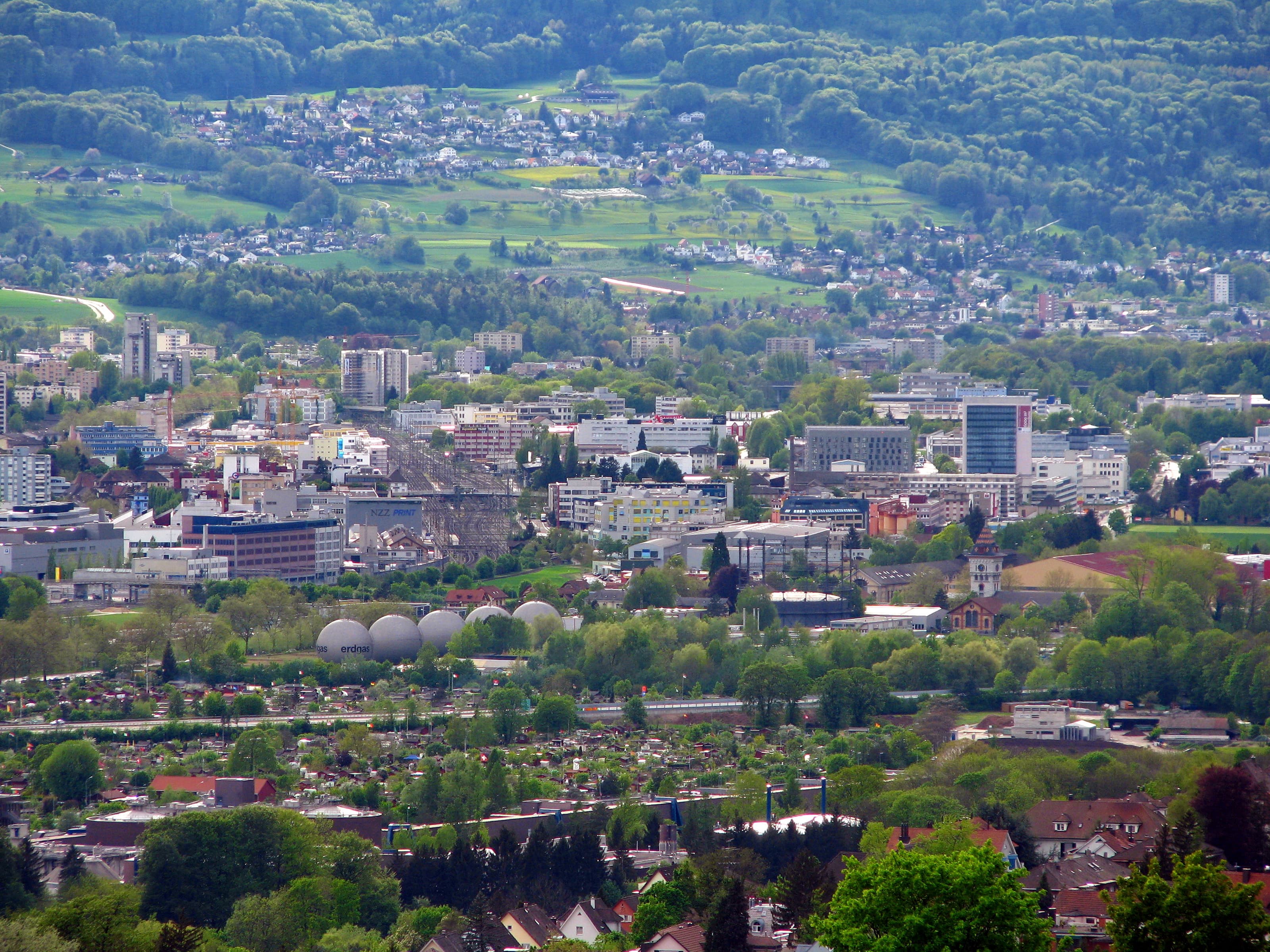 Bergdietikon