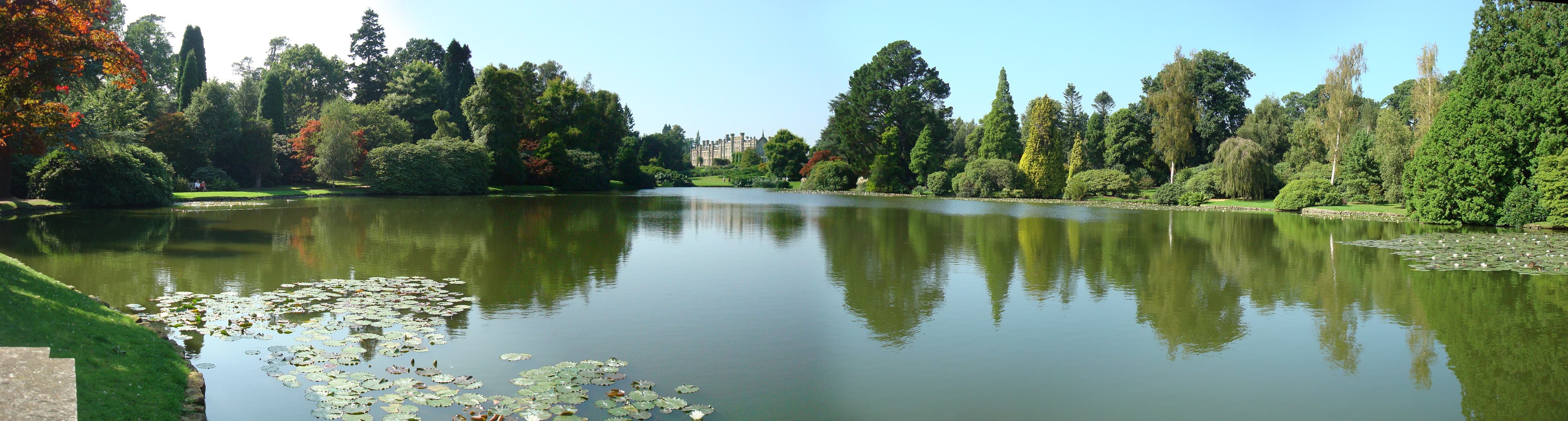 Sheffield Park Garden