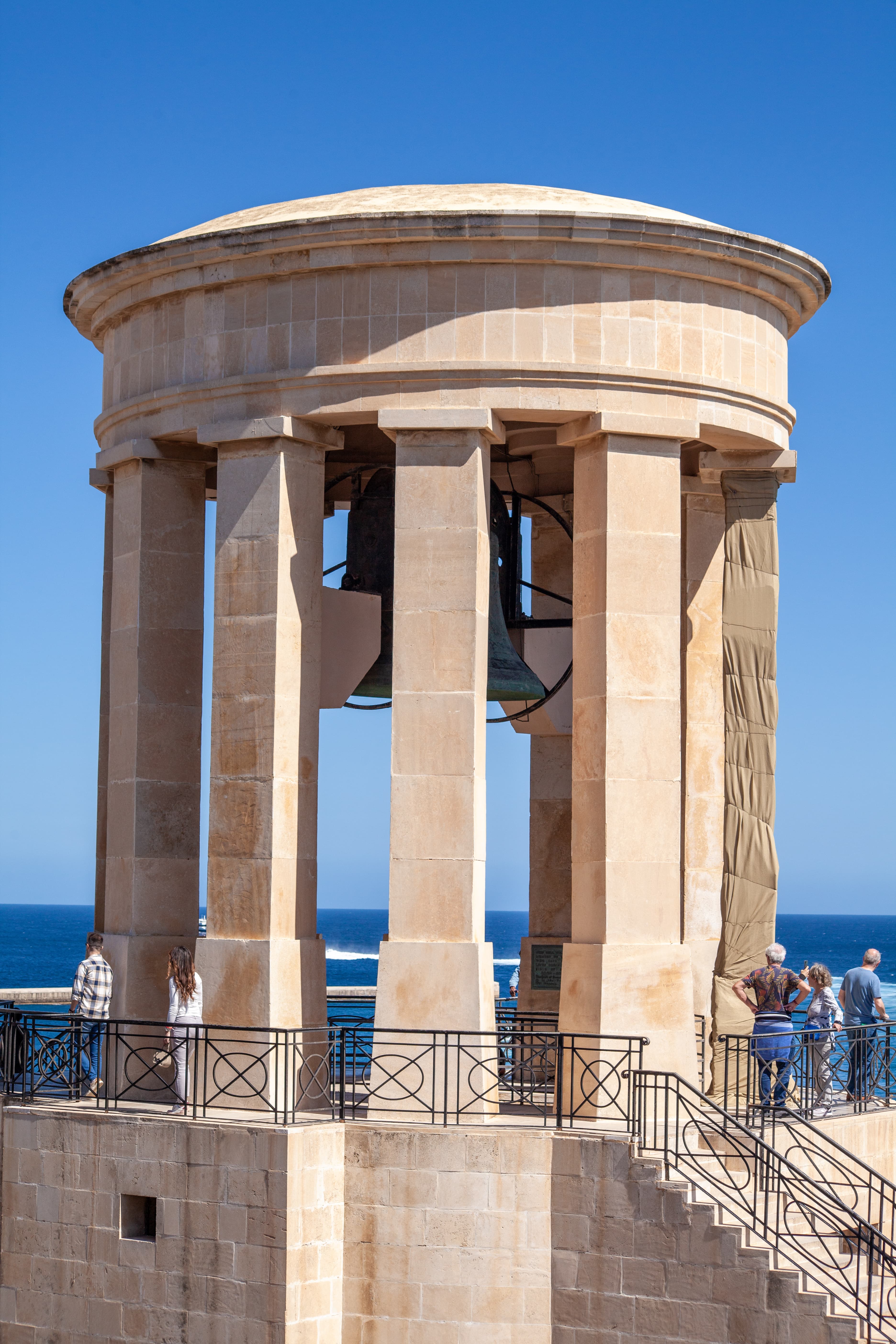 Siege Bell War memorial