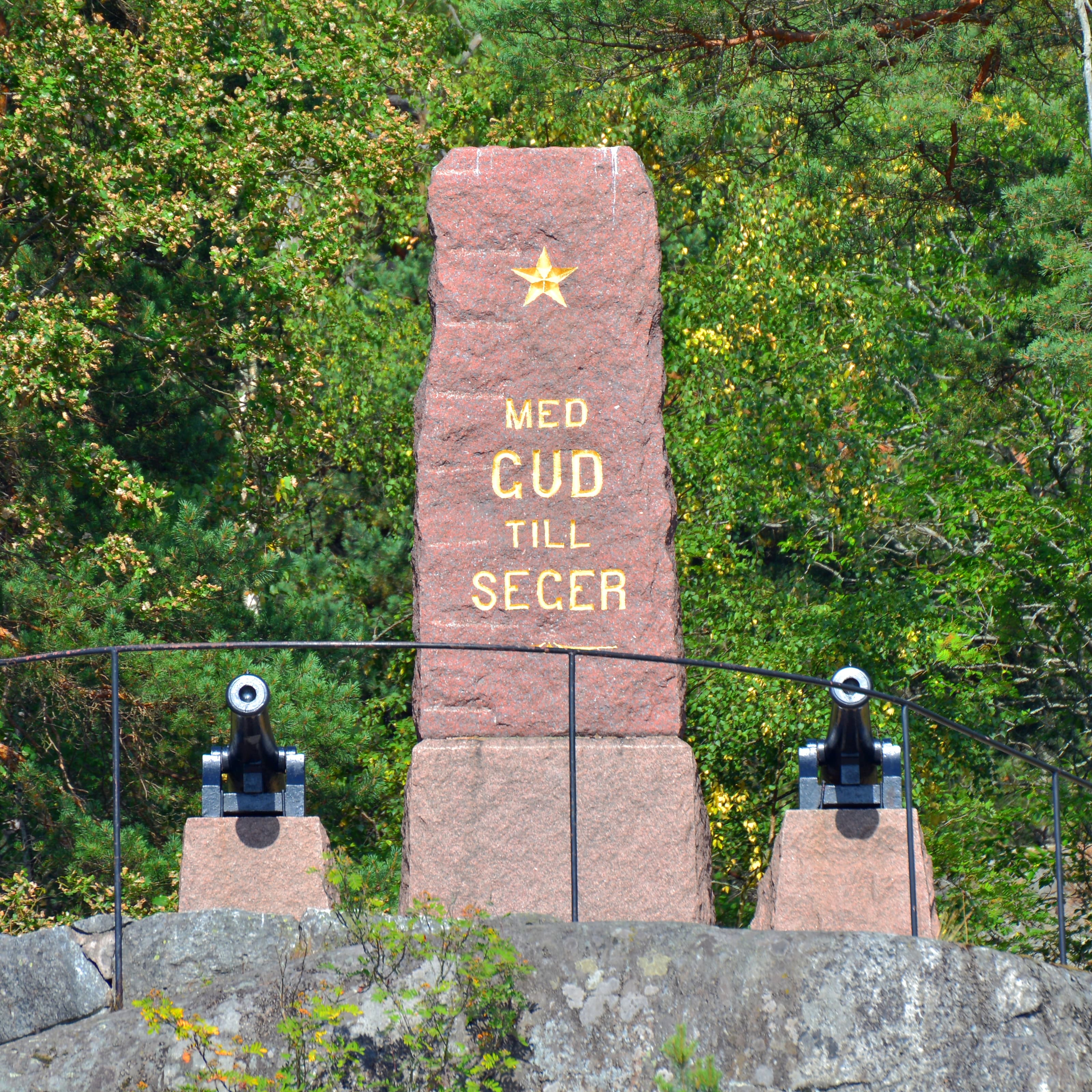 Skogsö monument