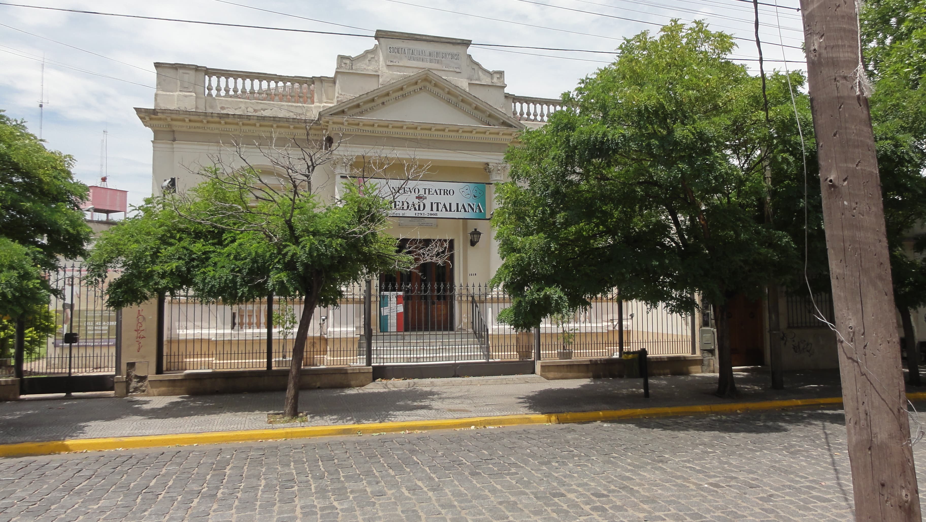 Almirante Brown Partido