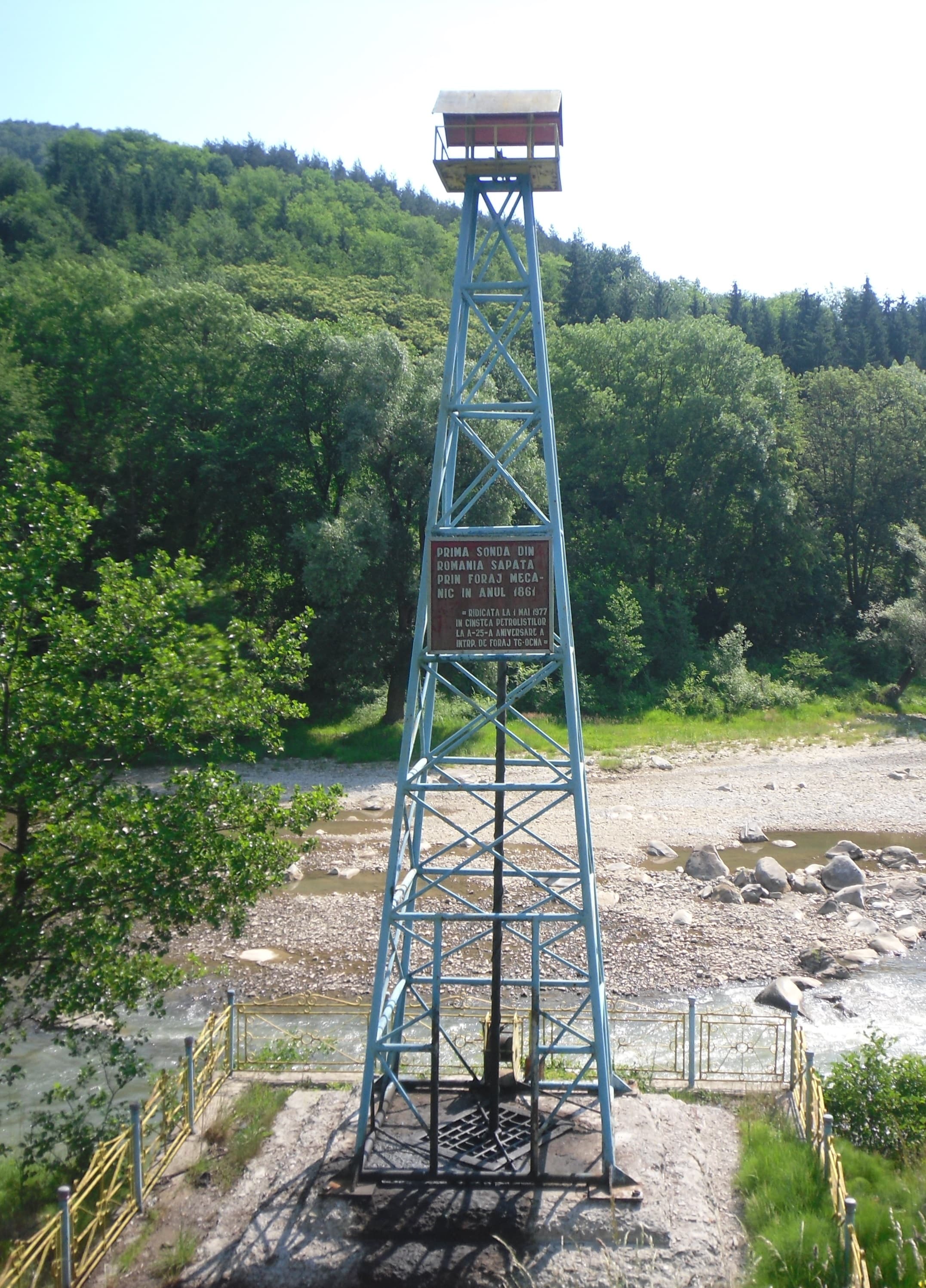 The first oil well with mechanical drilling in Romania