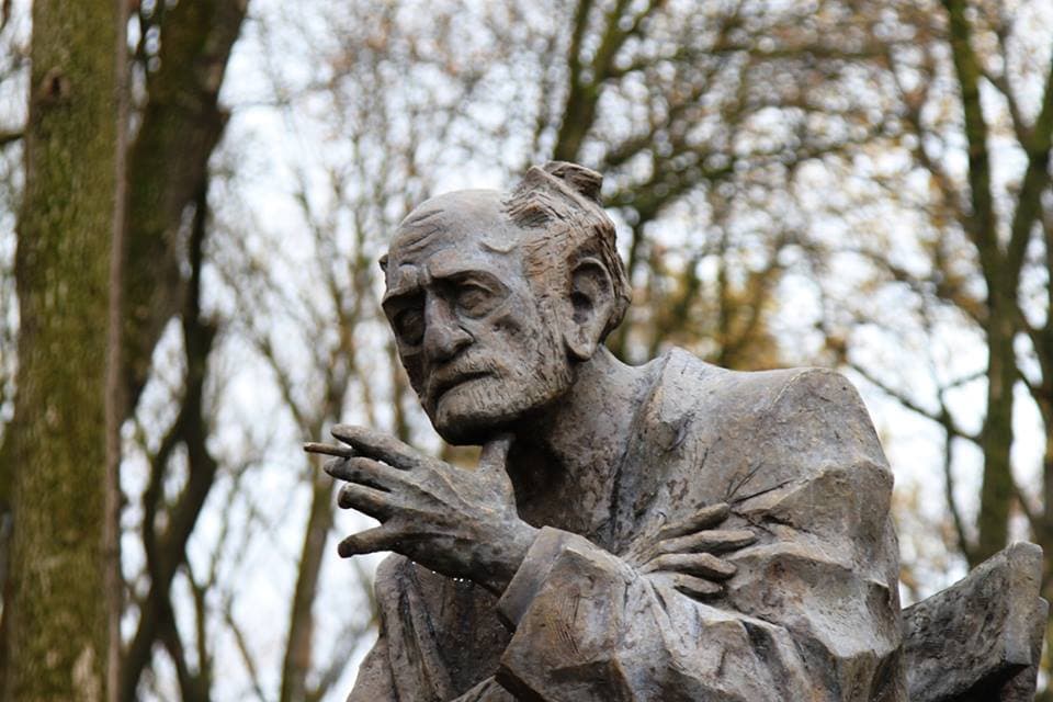 Monument of Sos Sargsyan