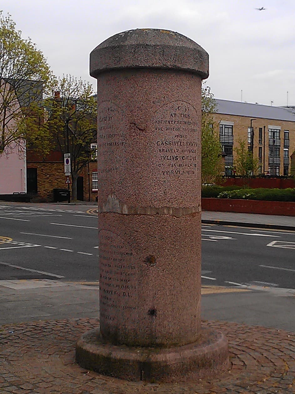 Brentford Monument
